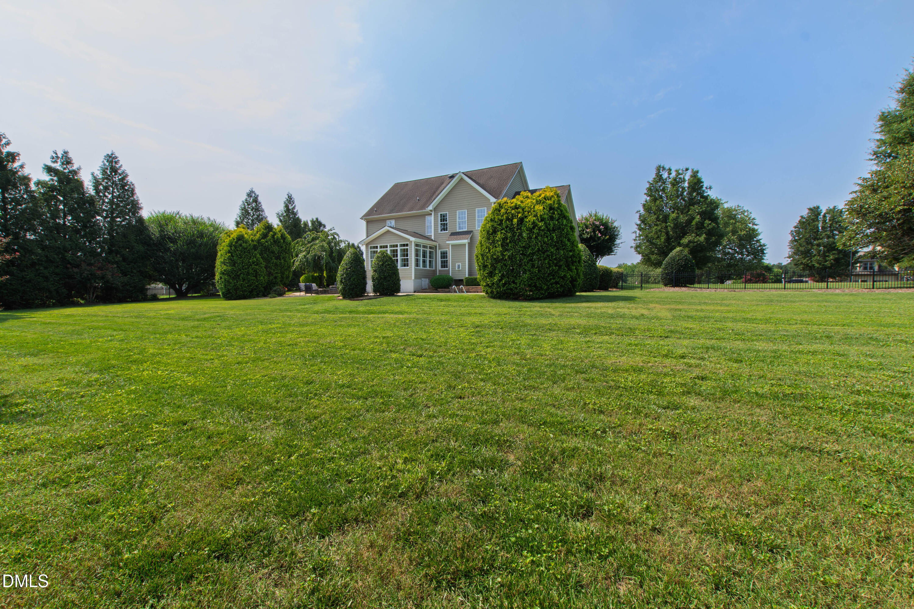 main property photo 77