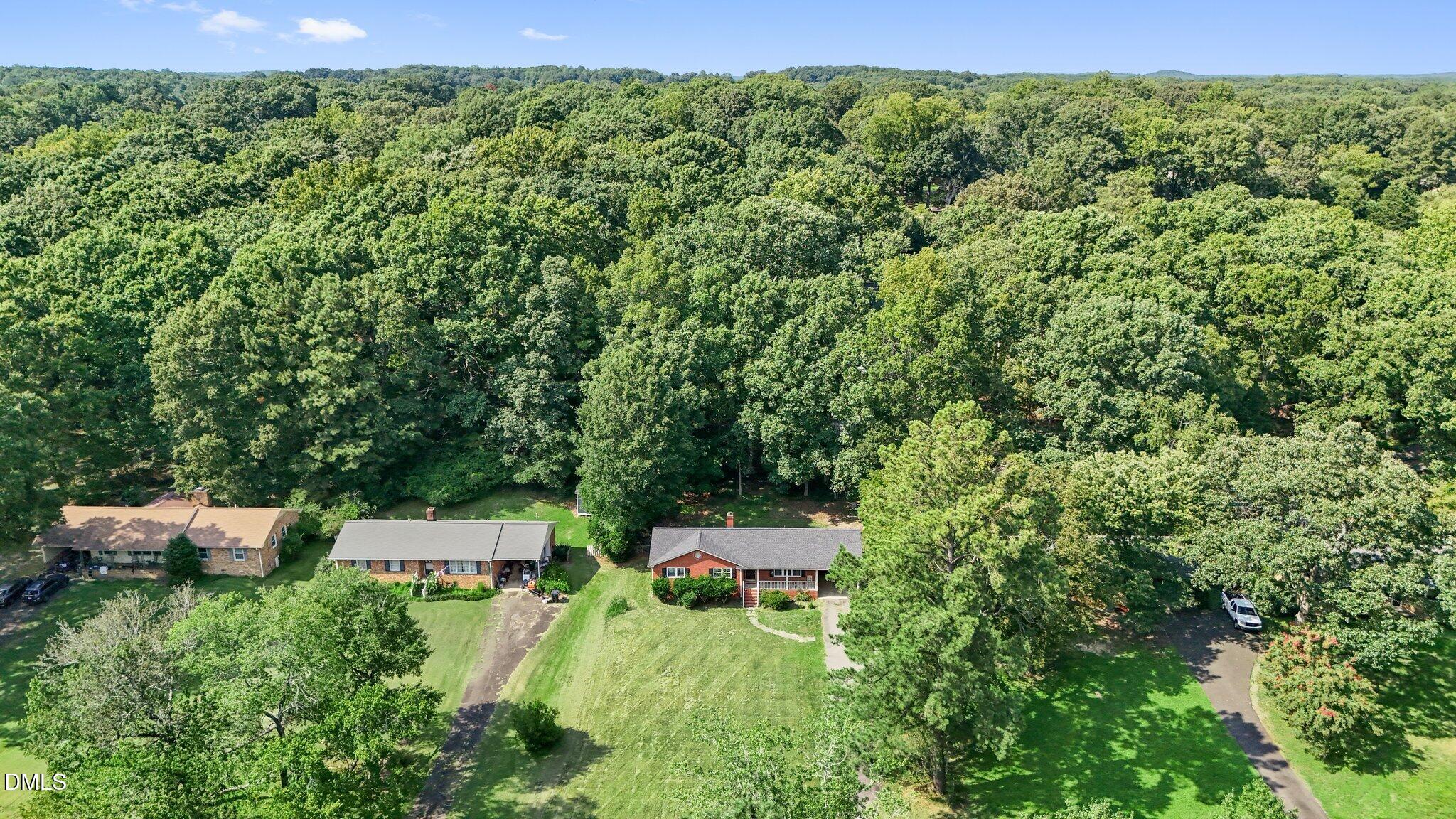 main property photo 25