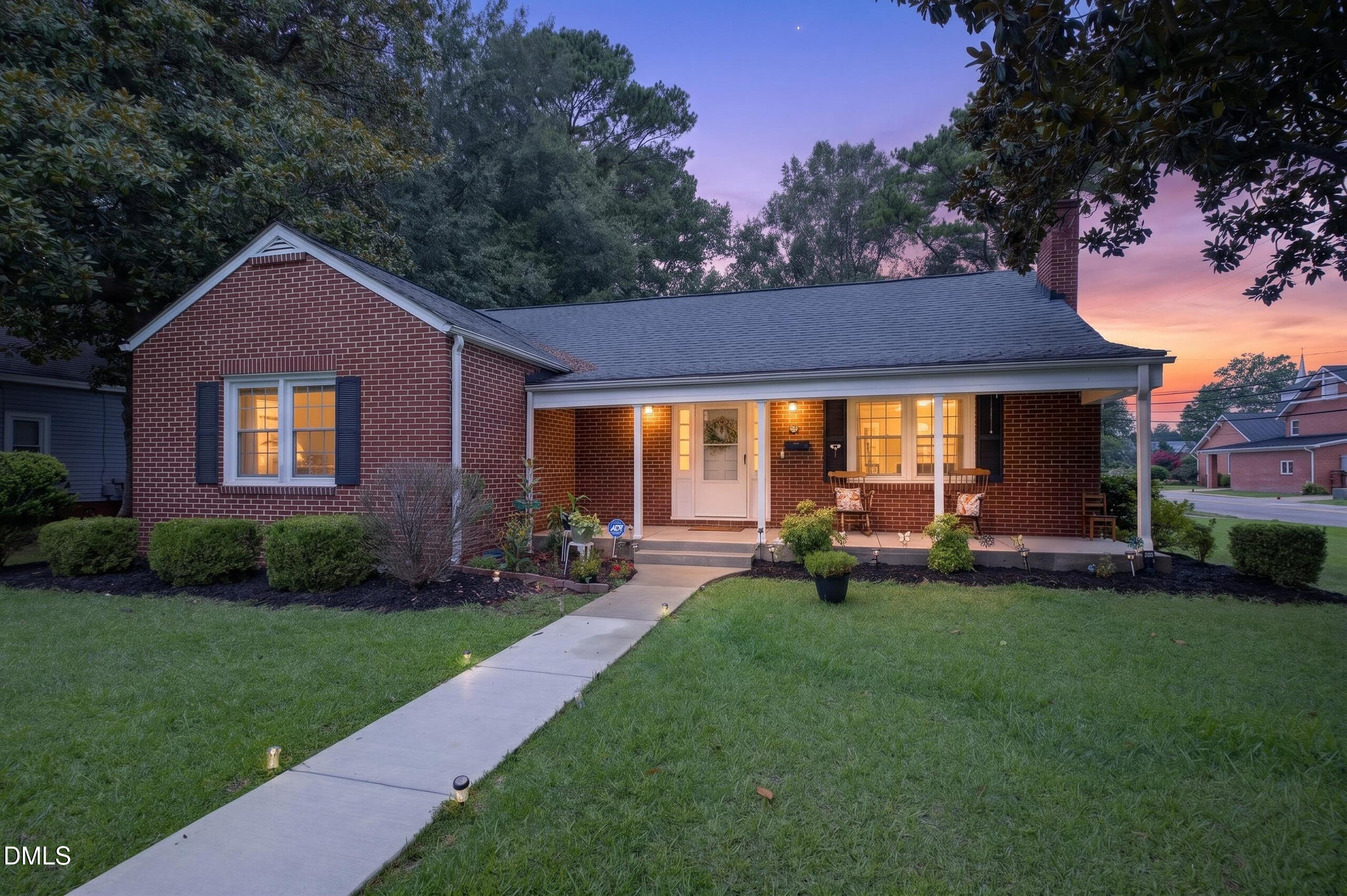 main property photo 2