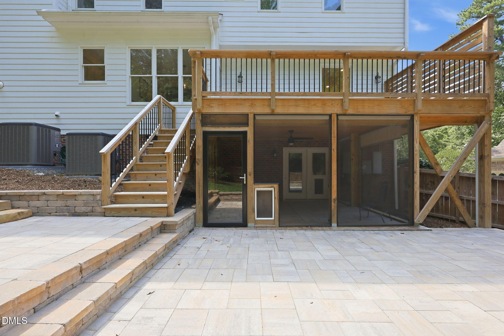 main property photo 43