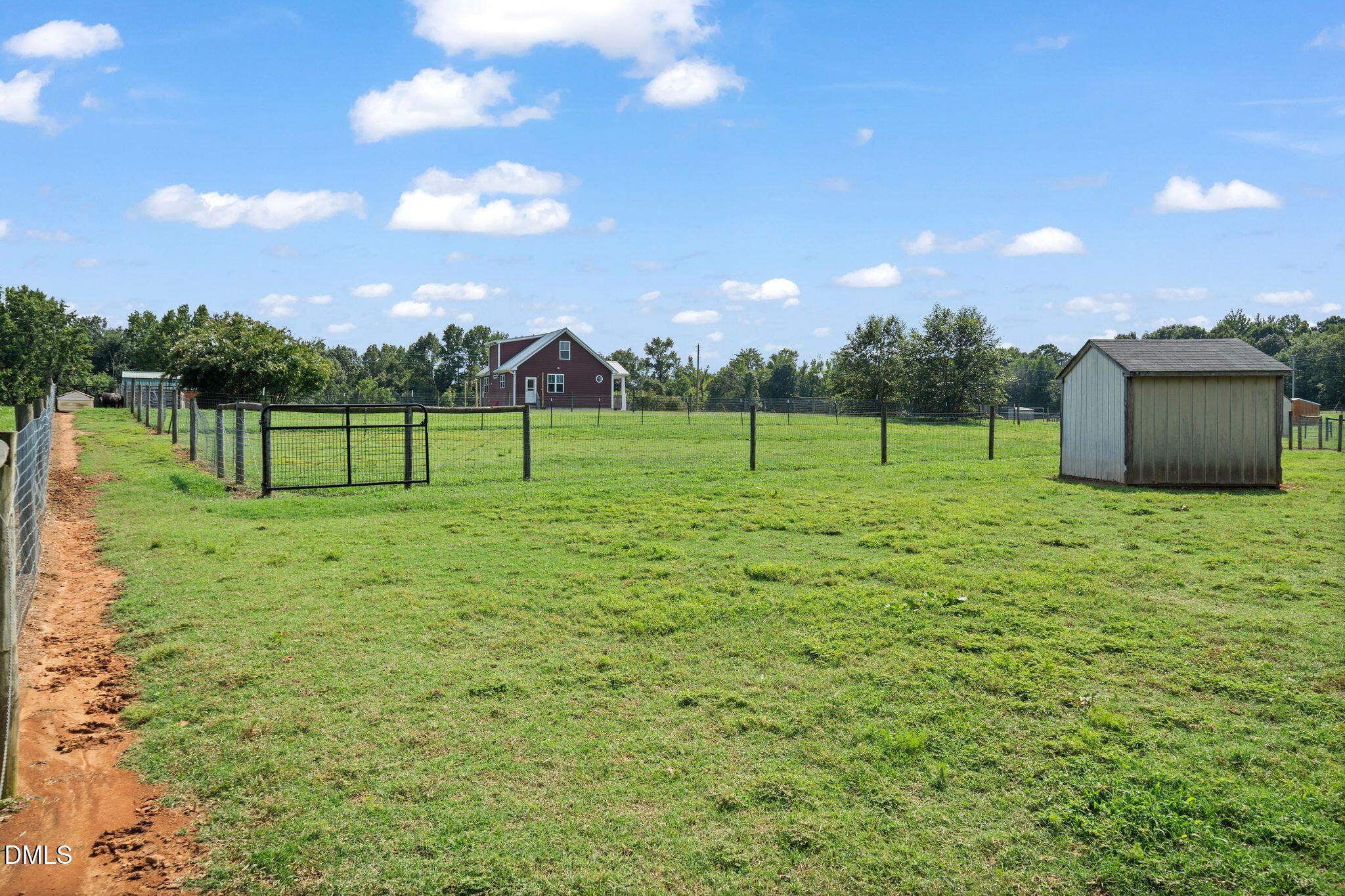main property photo 36