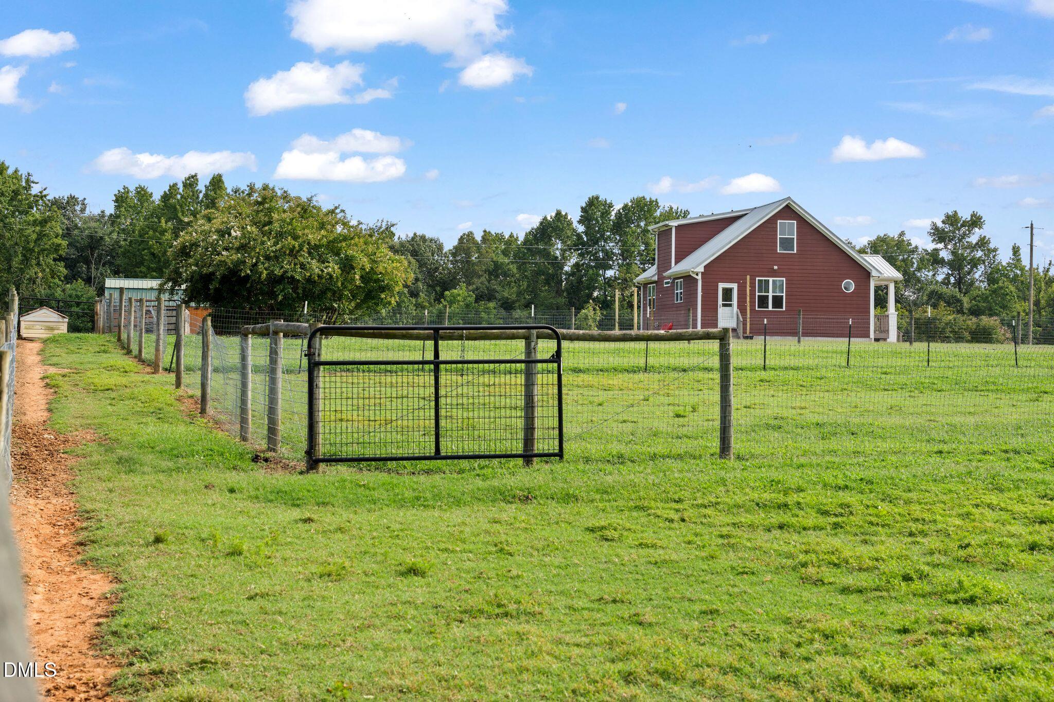 main property photo 45