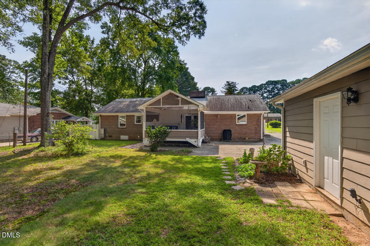 main property photo 47