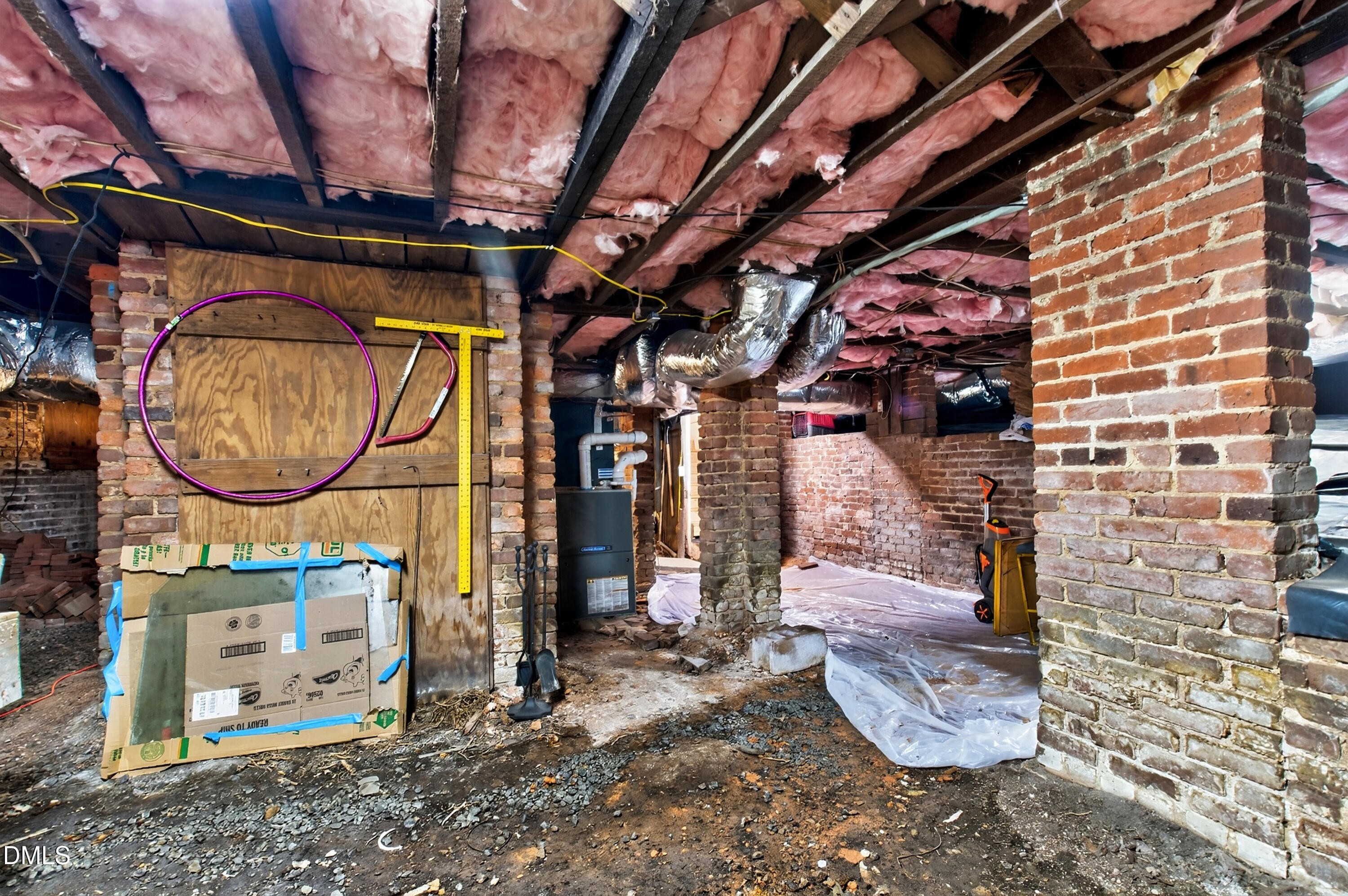 main property photo 49