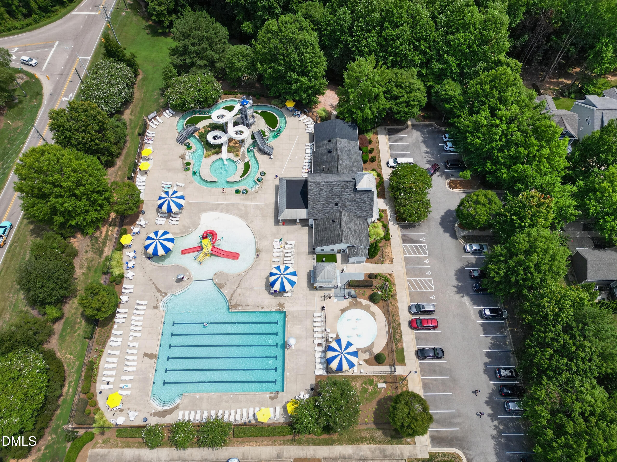 main property photo 50