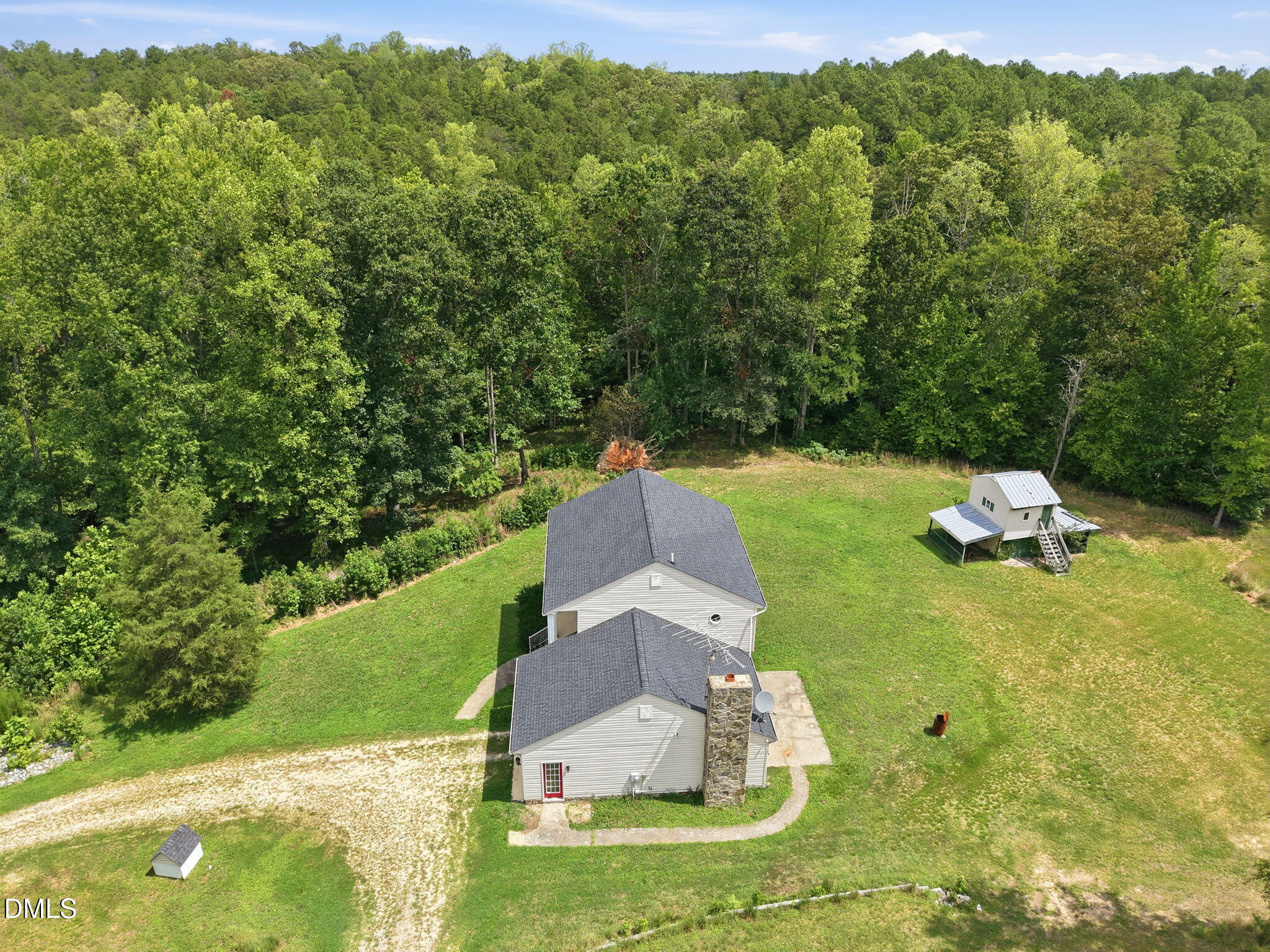 main property photo 13