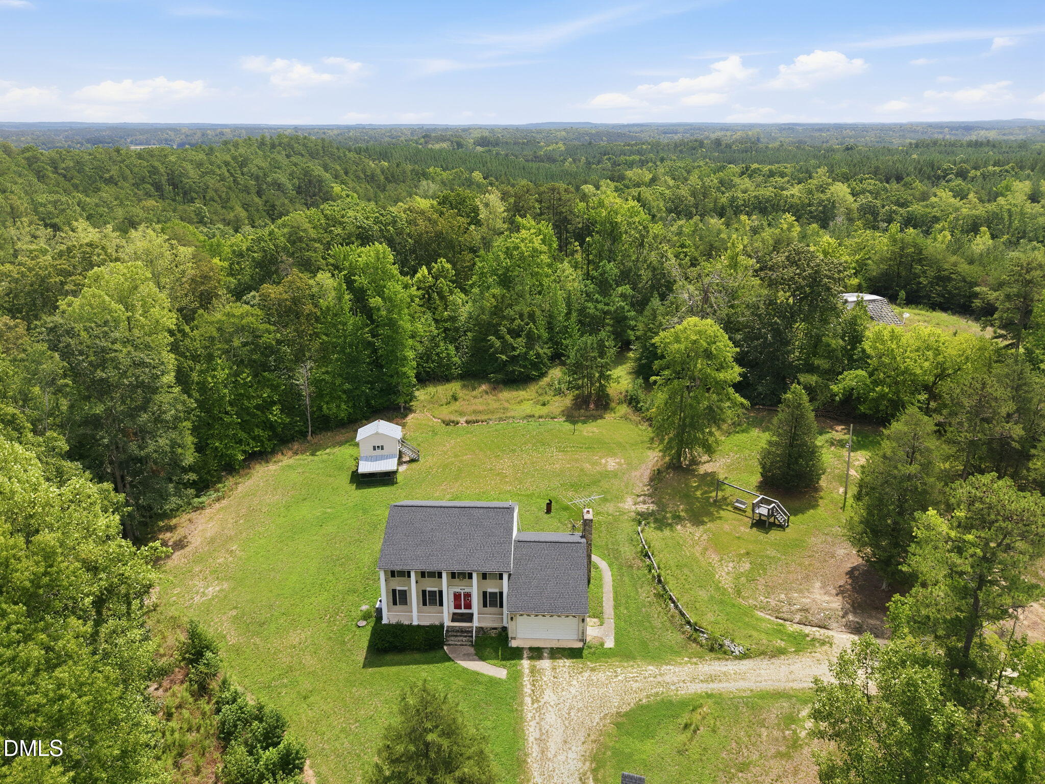 main property photo 14