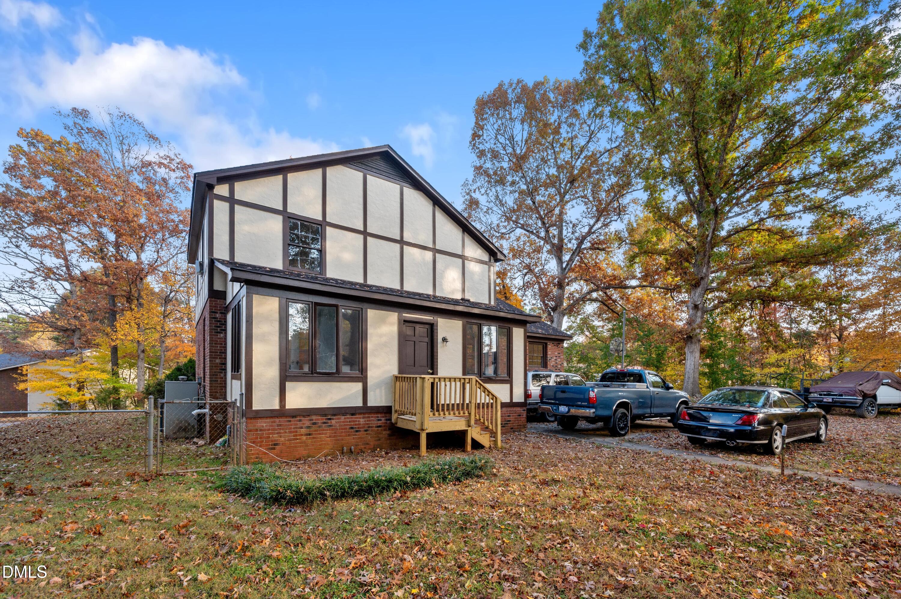 main property photo 29