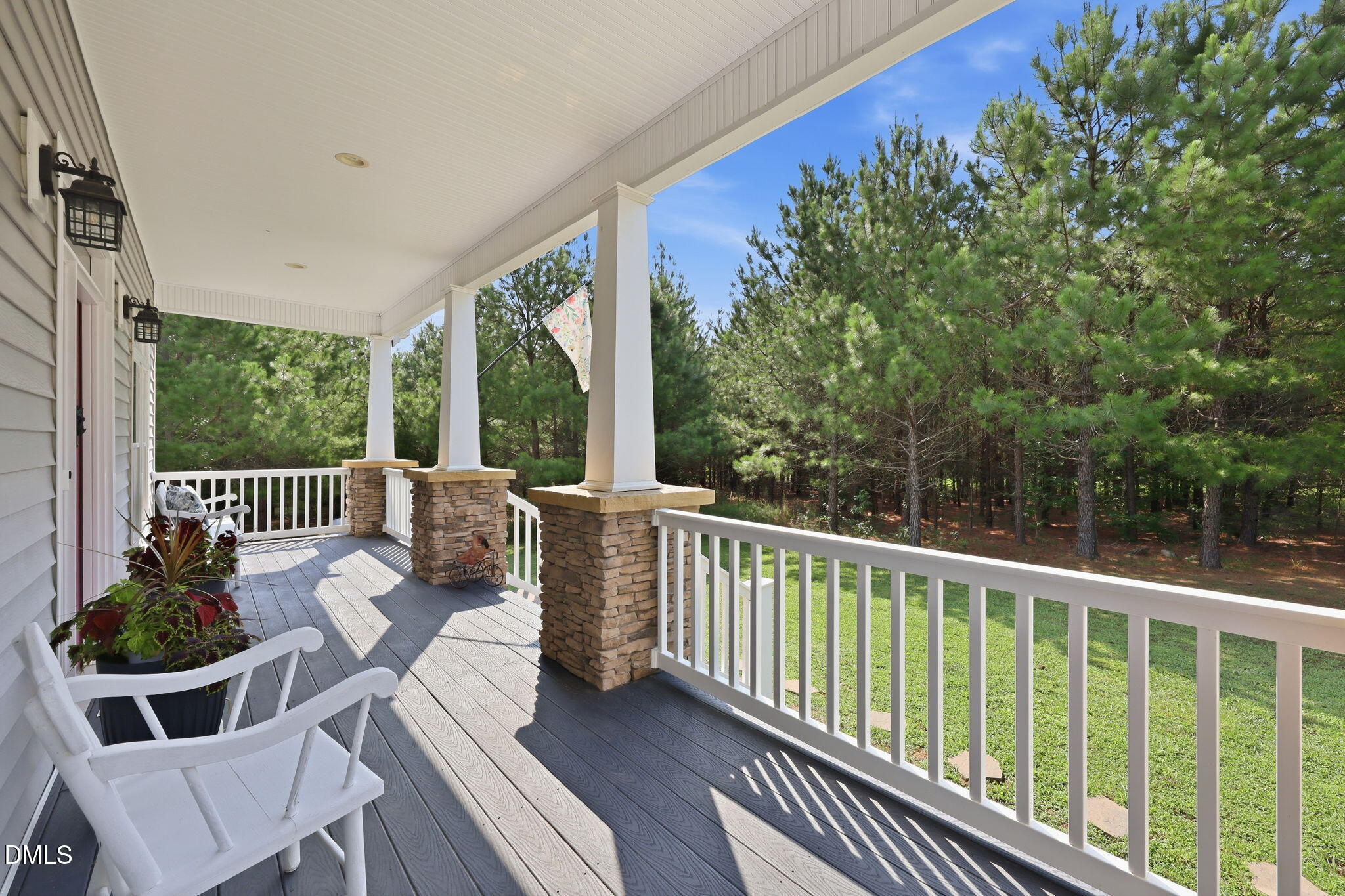 main property photo 60