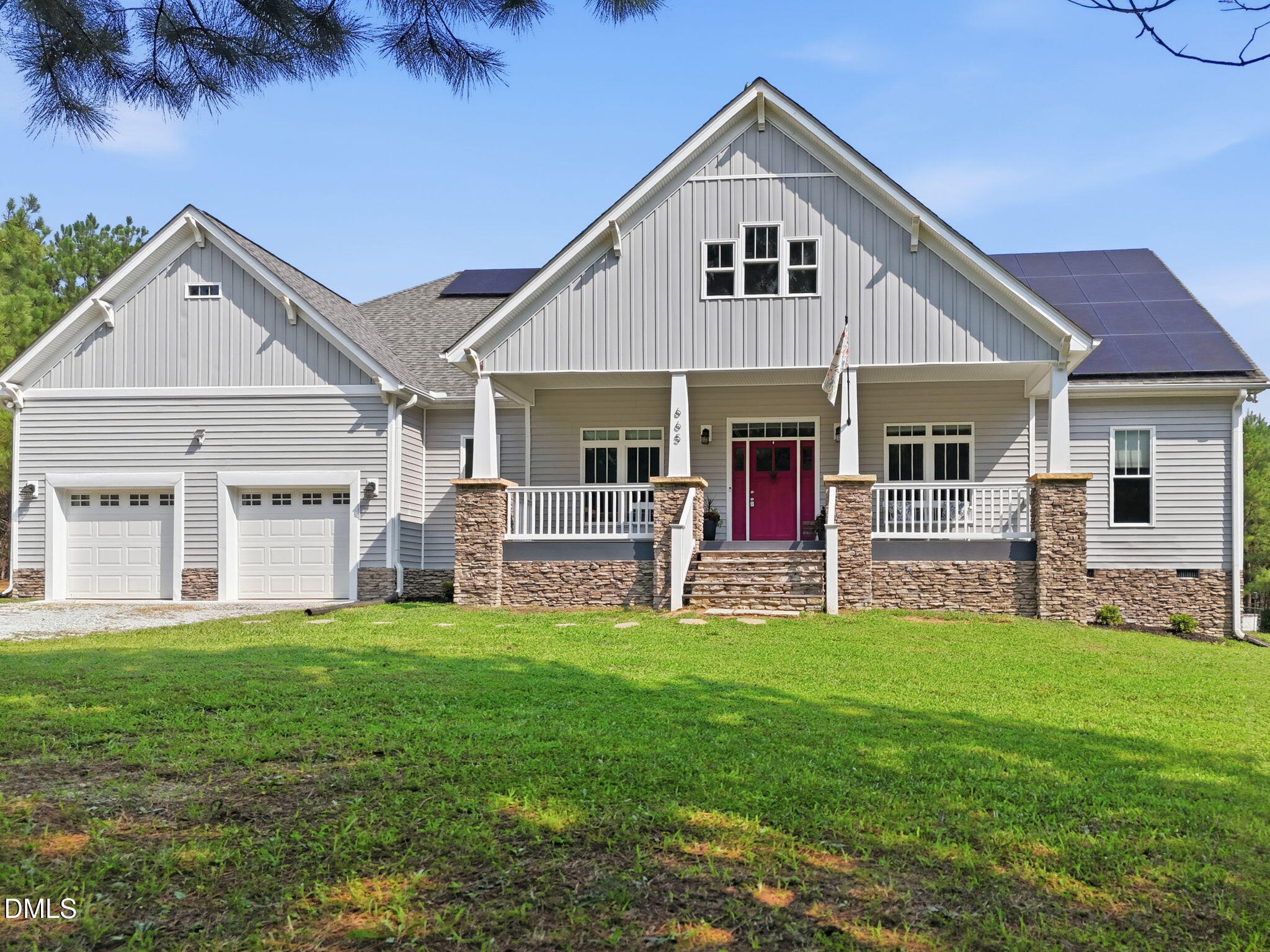 main property photo 9
