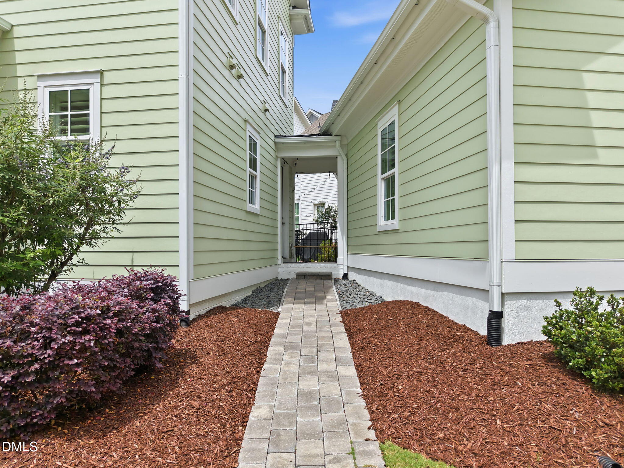 main property photo 60
