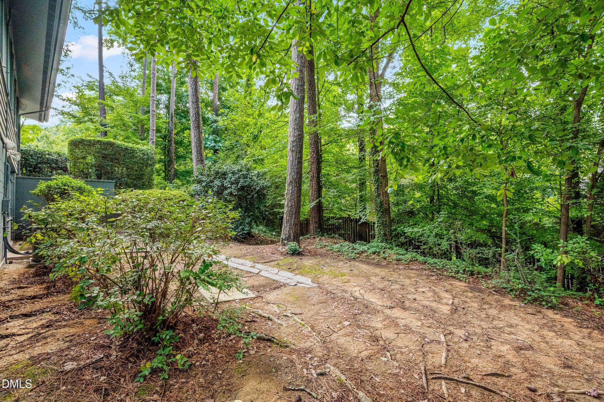 main property photo 44