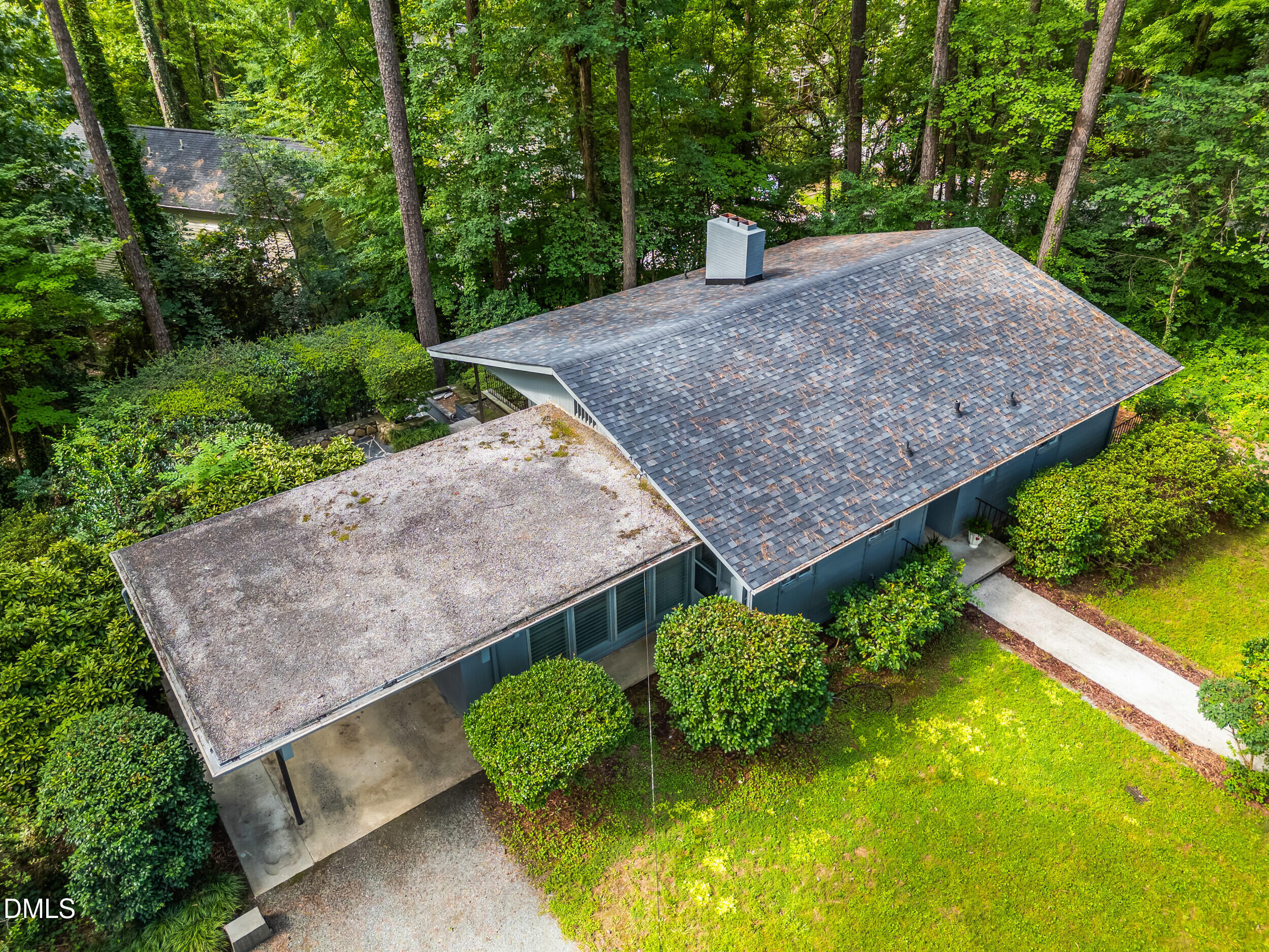 main property photo 47