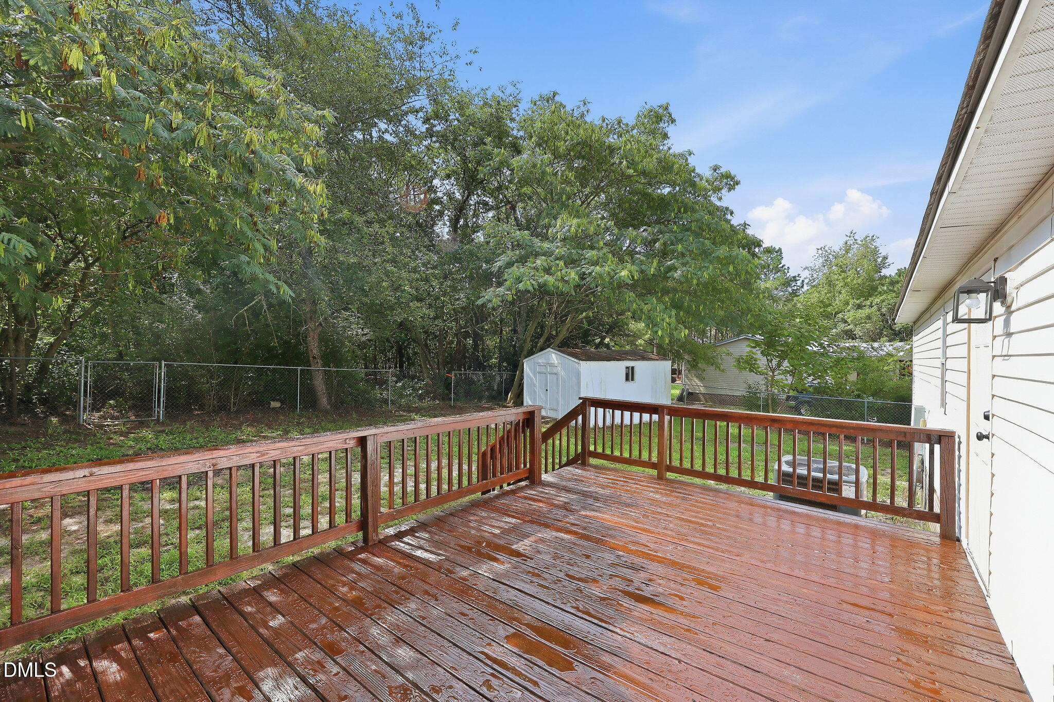 main property photo 34