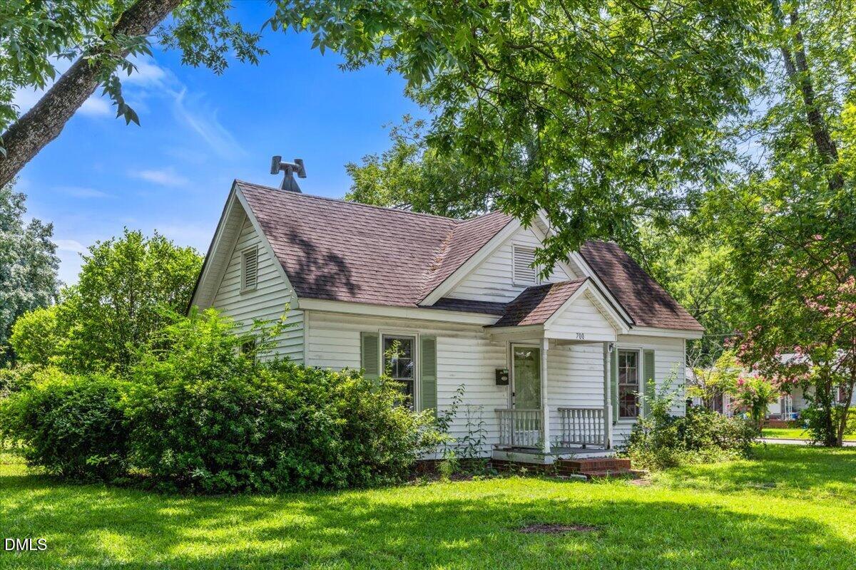 main property photo 1