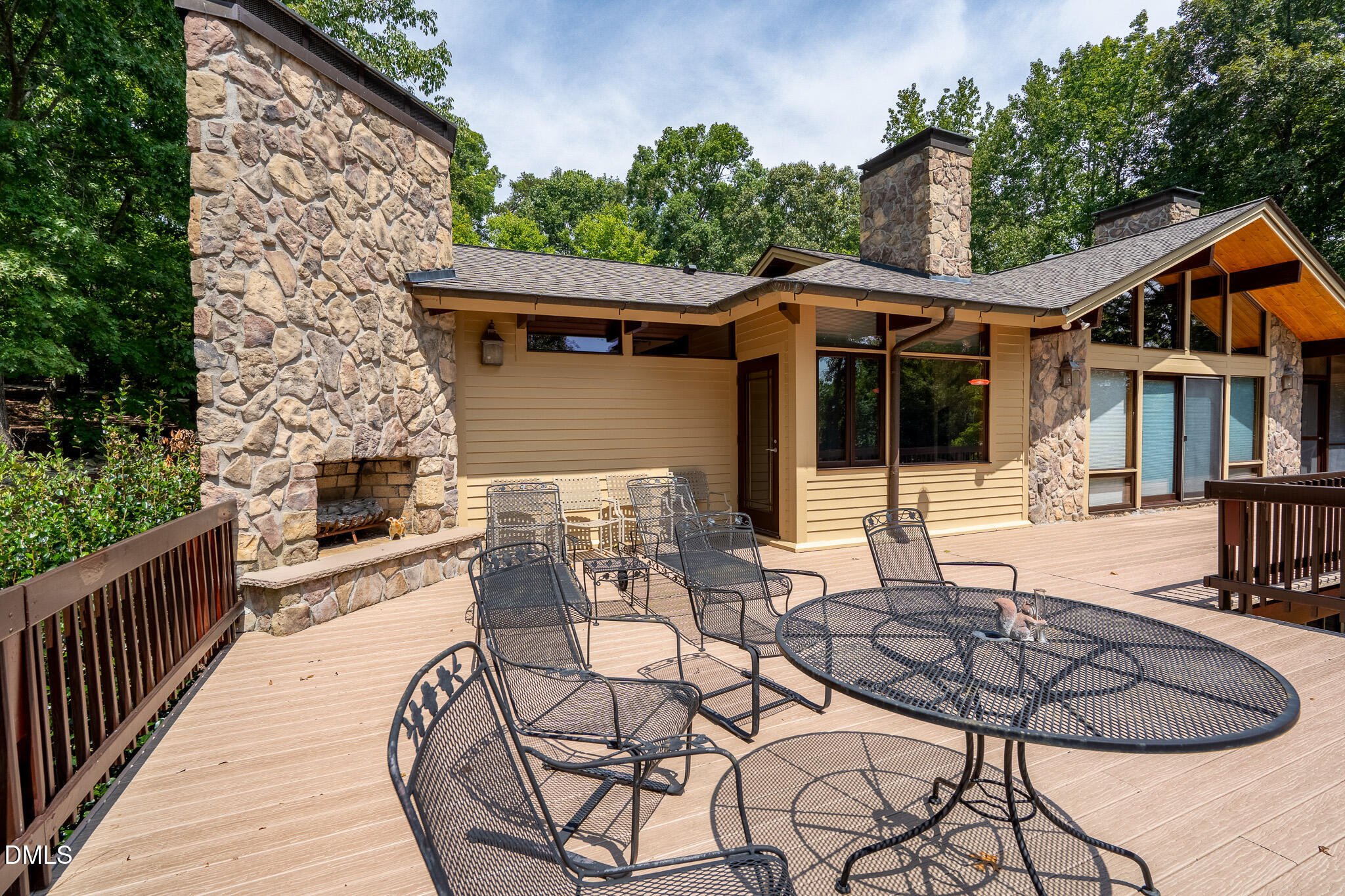 main property photo 47