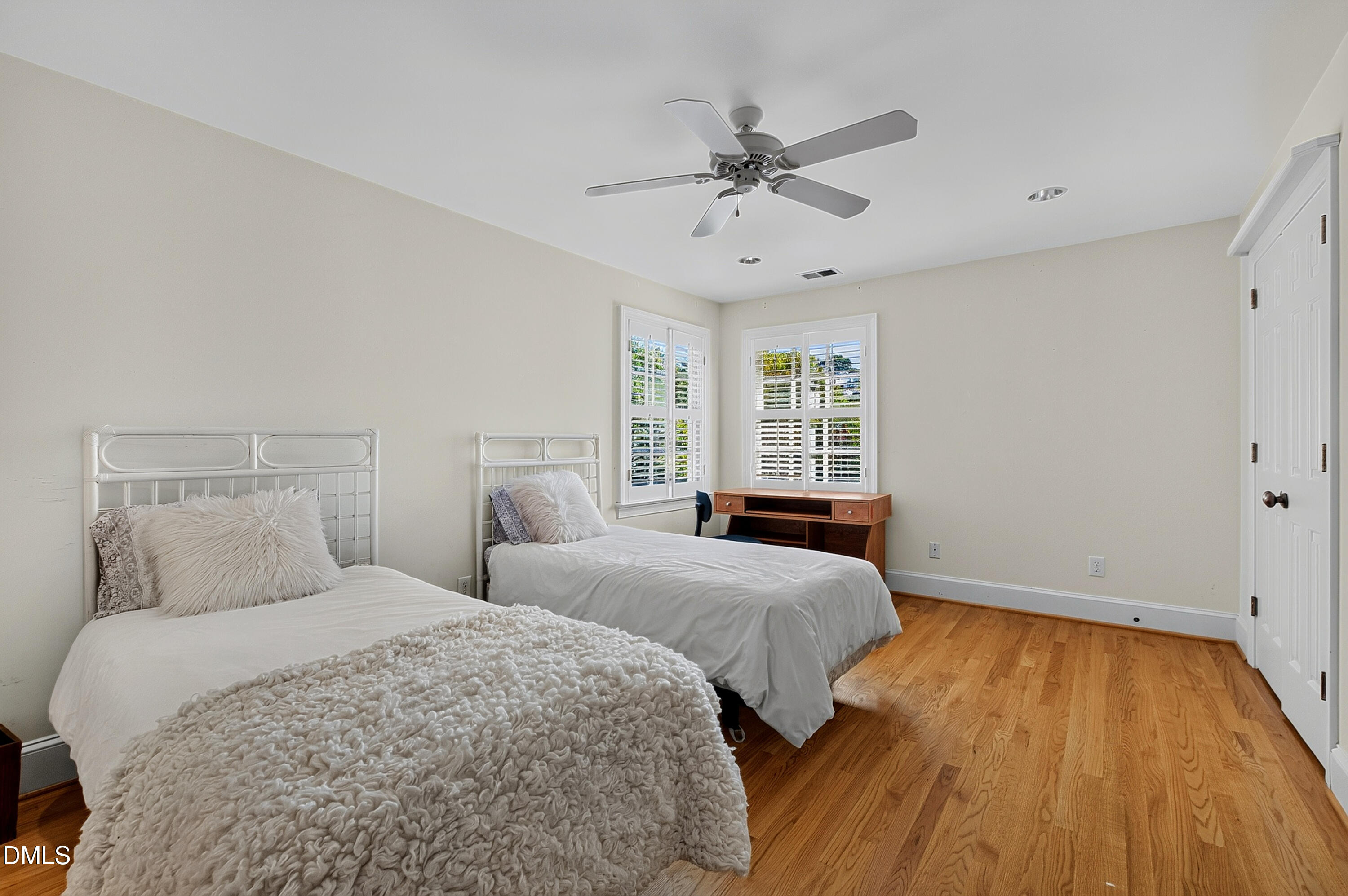 main property photo 90