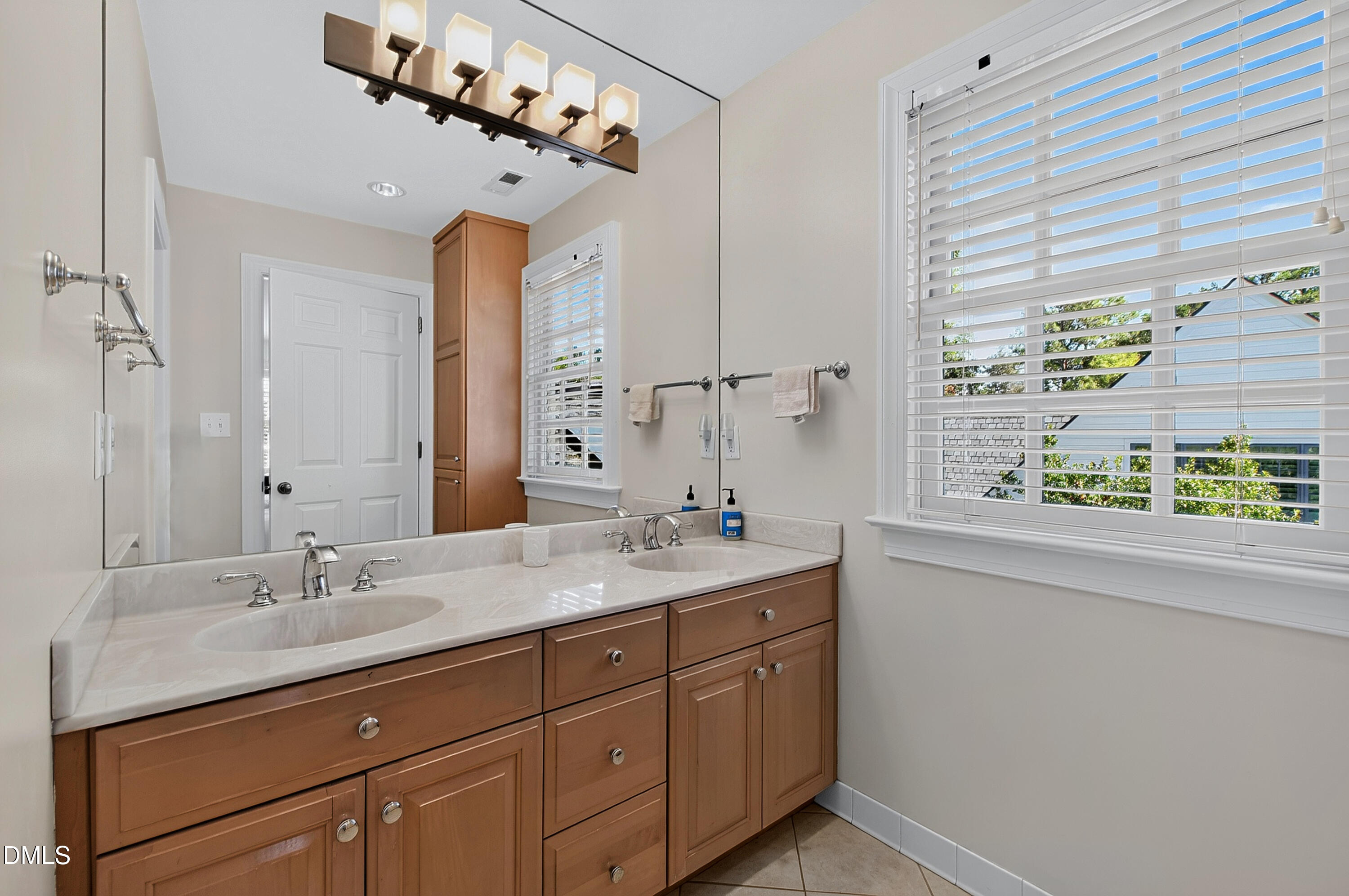 main property photo 92