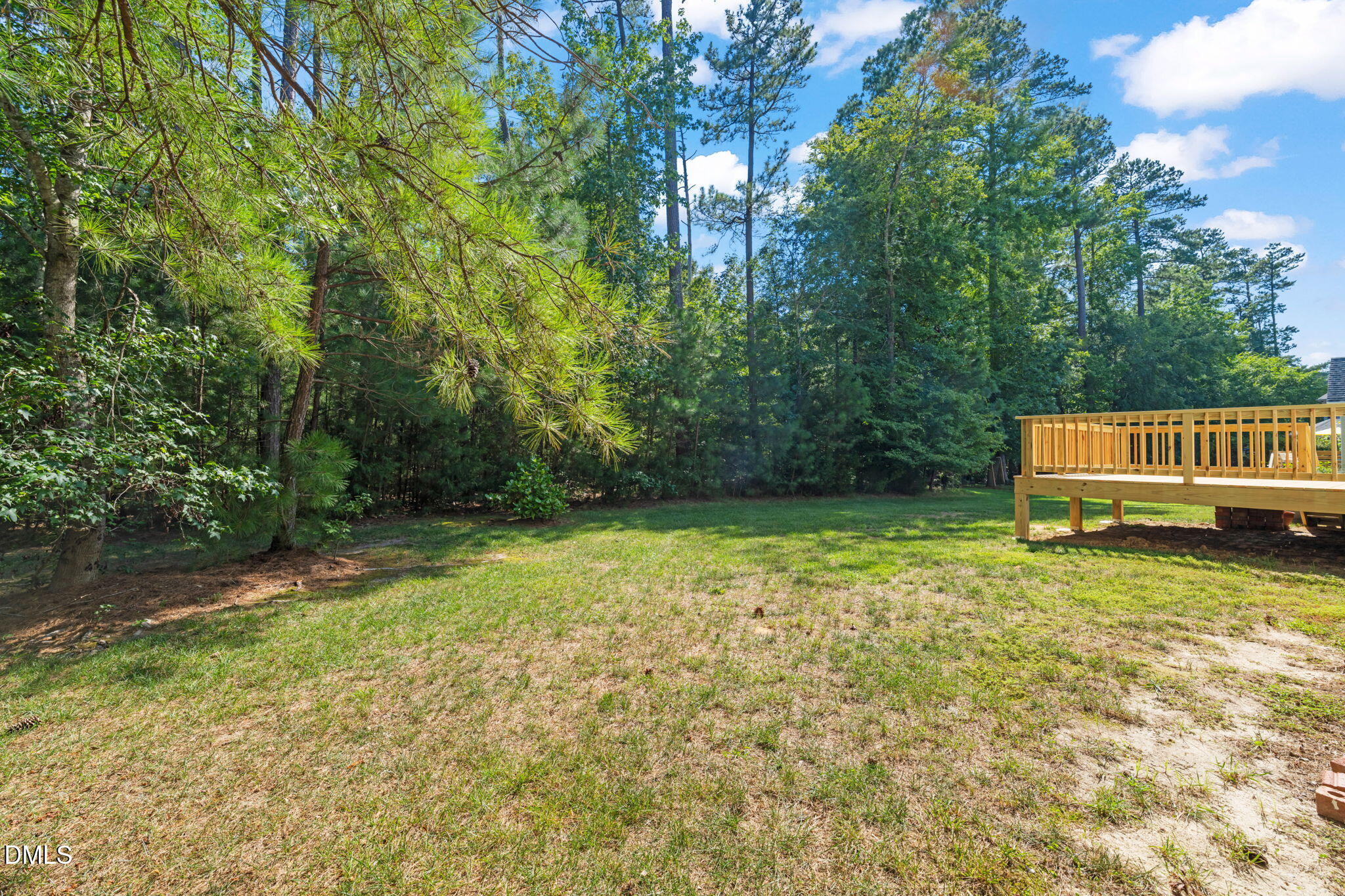 main property photo 9