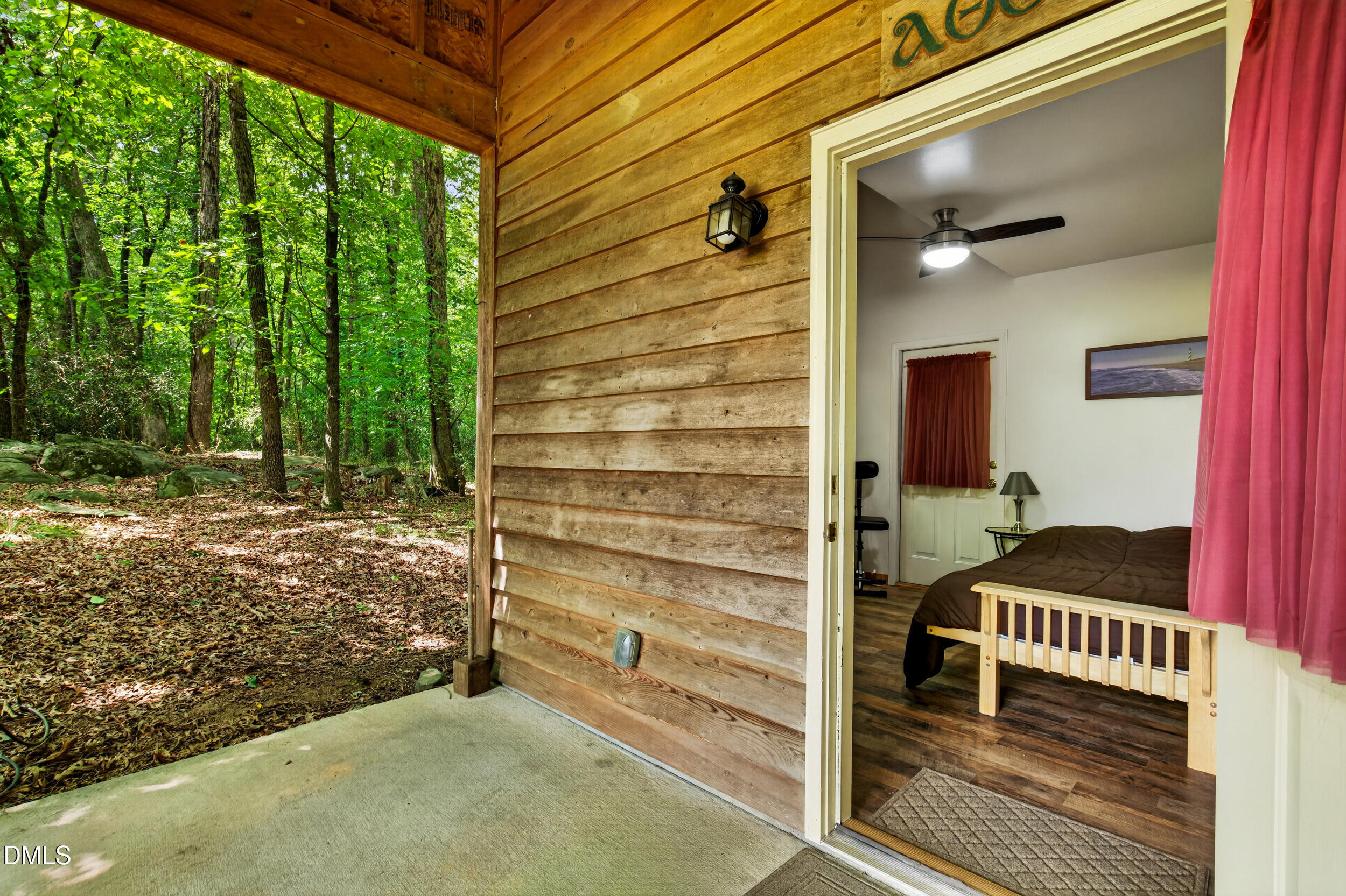 main property photo 35