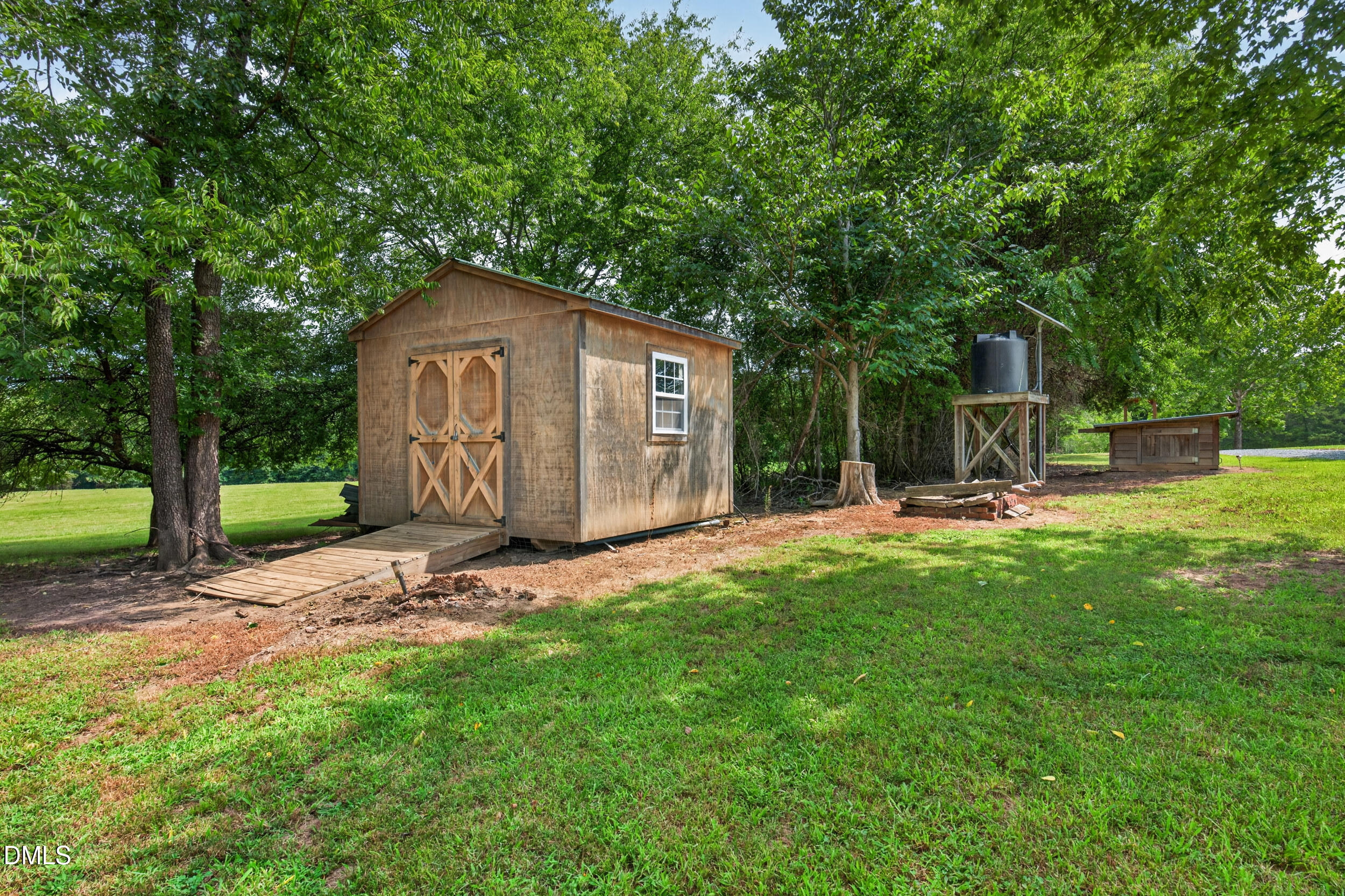 main property photo 43