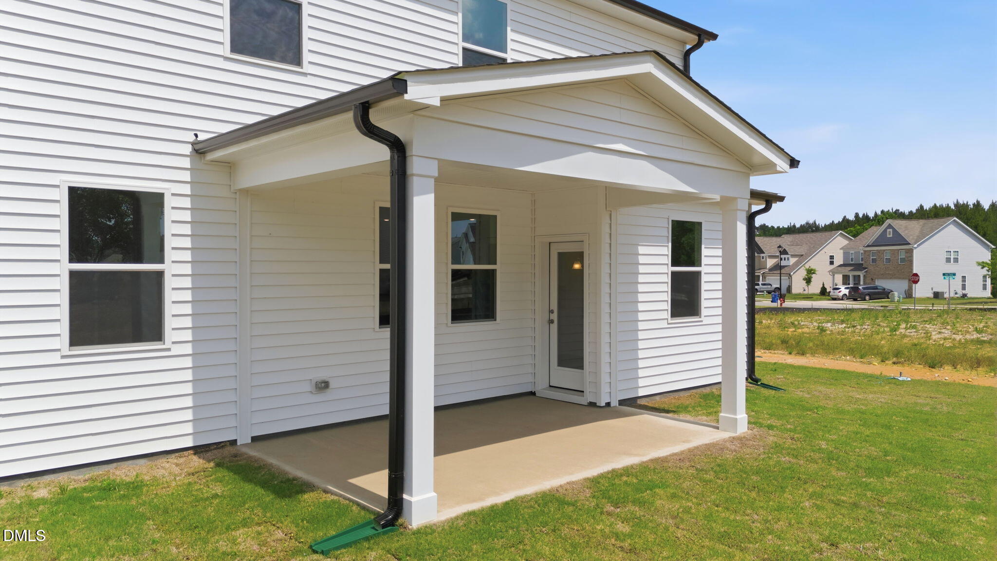main property photo 43