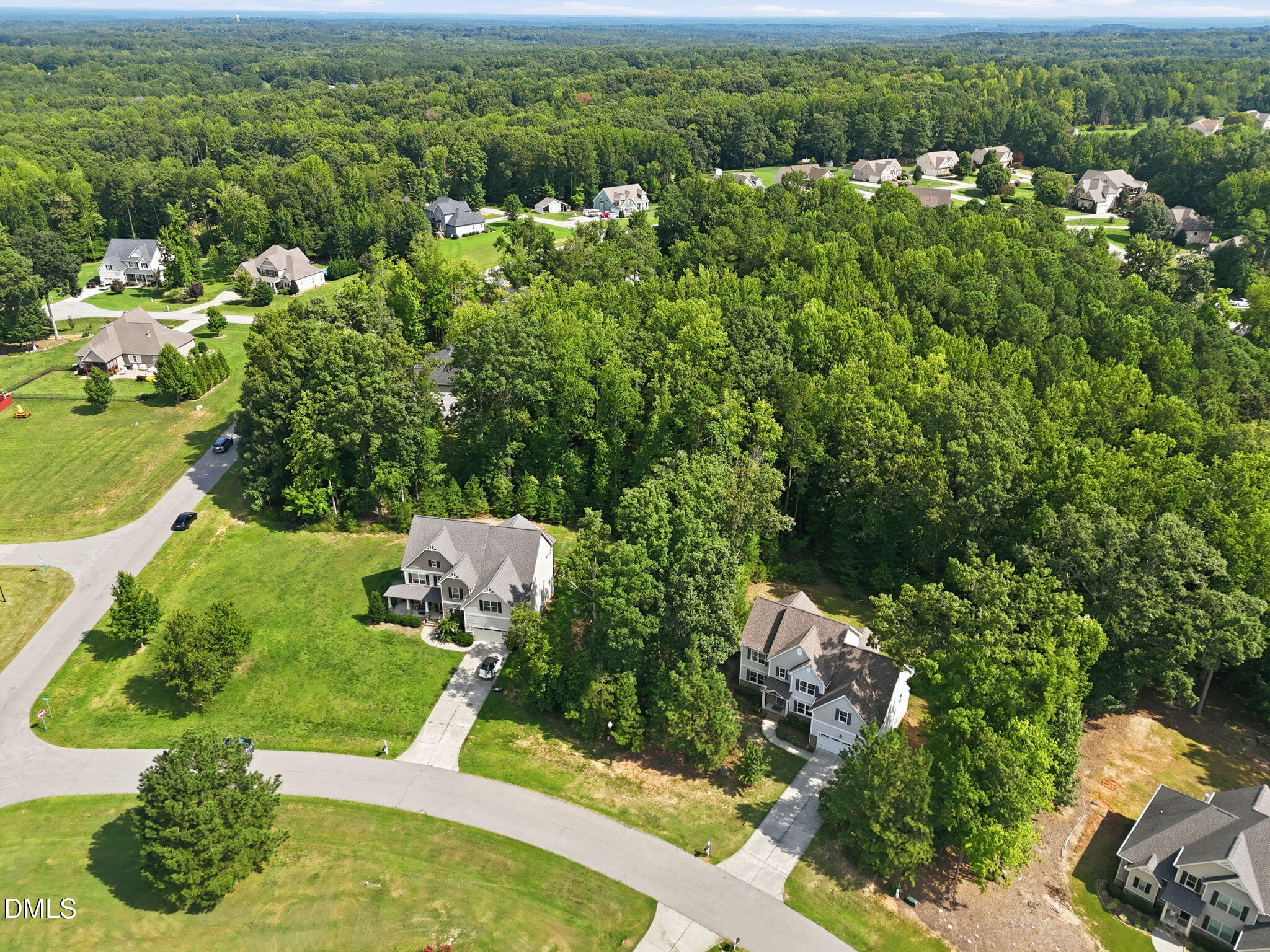 main property photo 40
