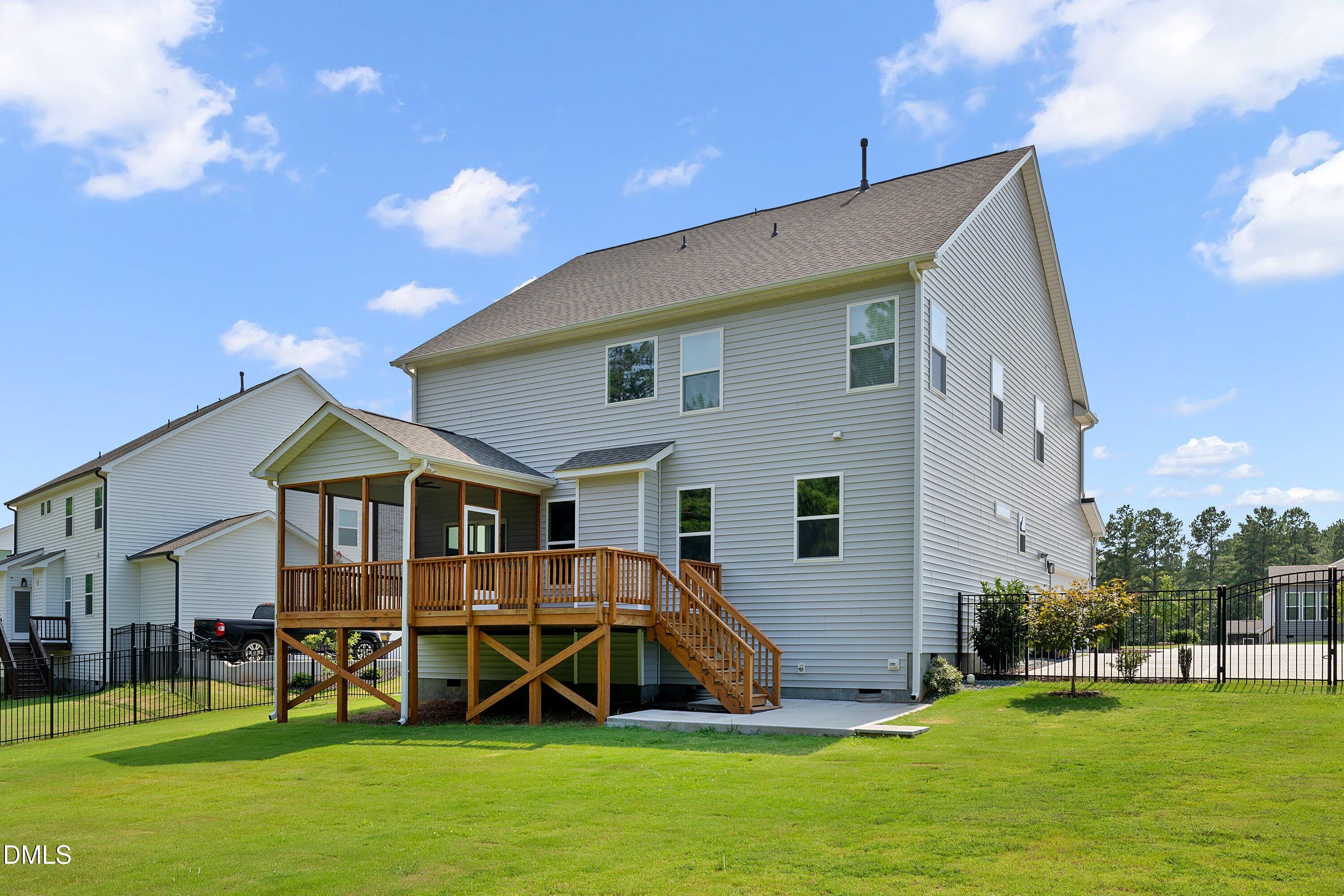main property photo 64