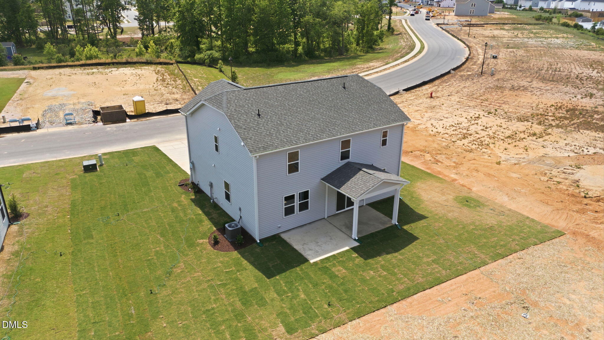 main property photo 39