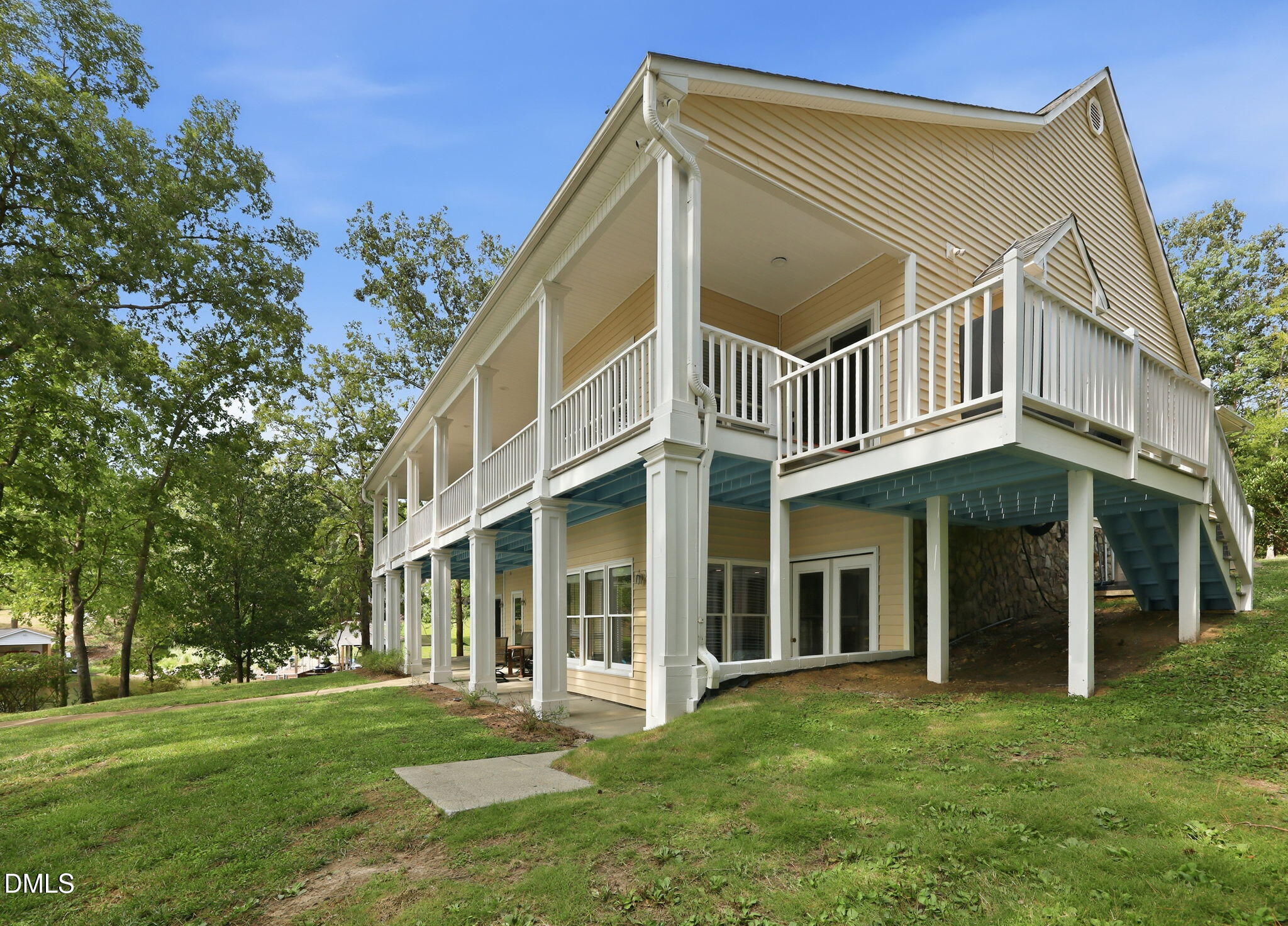 main property photo 53
