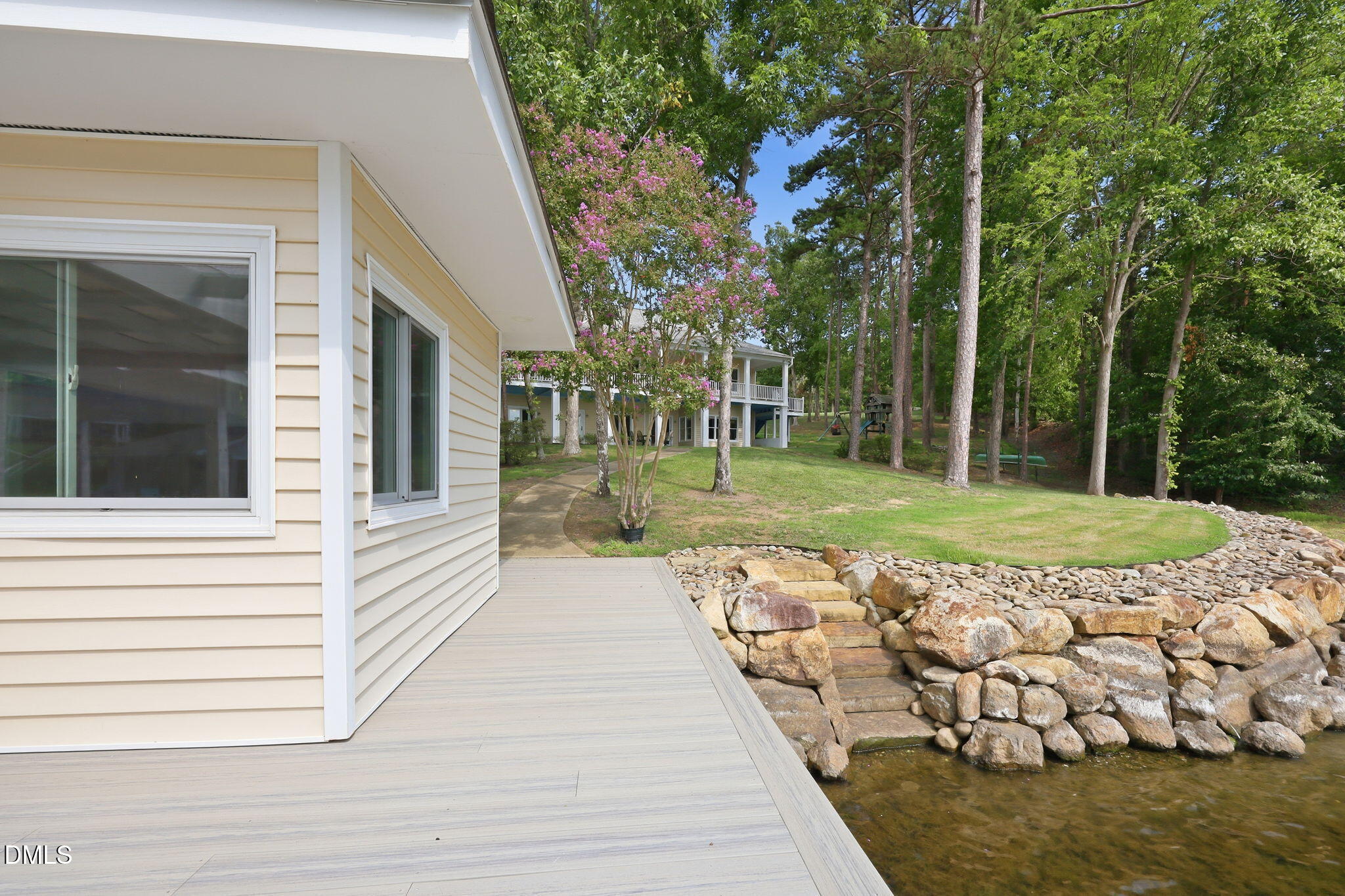 main property photo 58