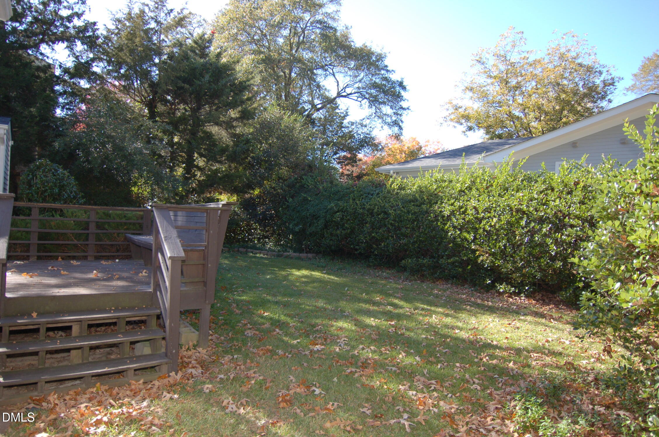 main property photo 16