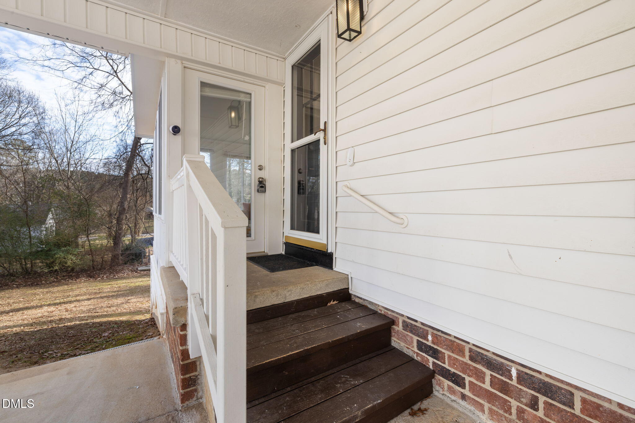 main property photo 47