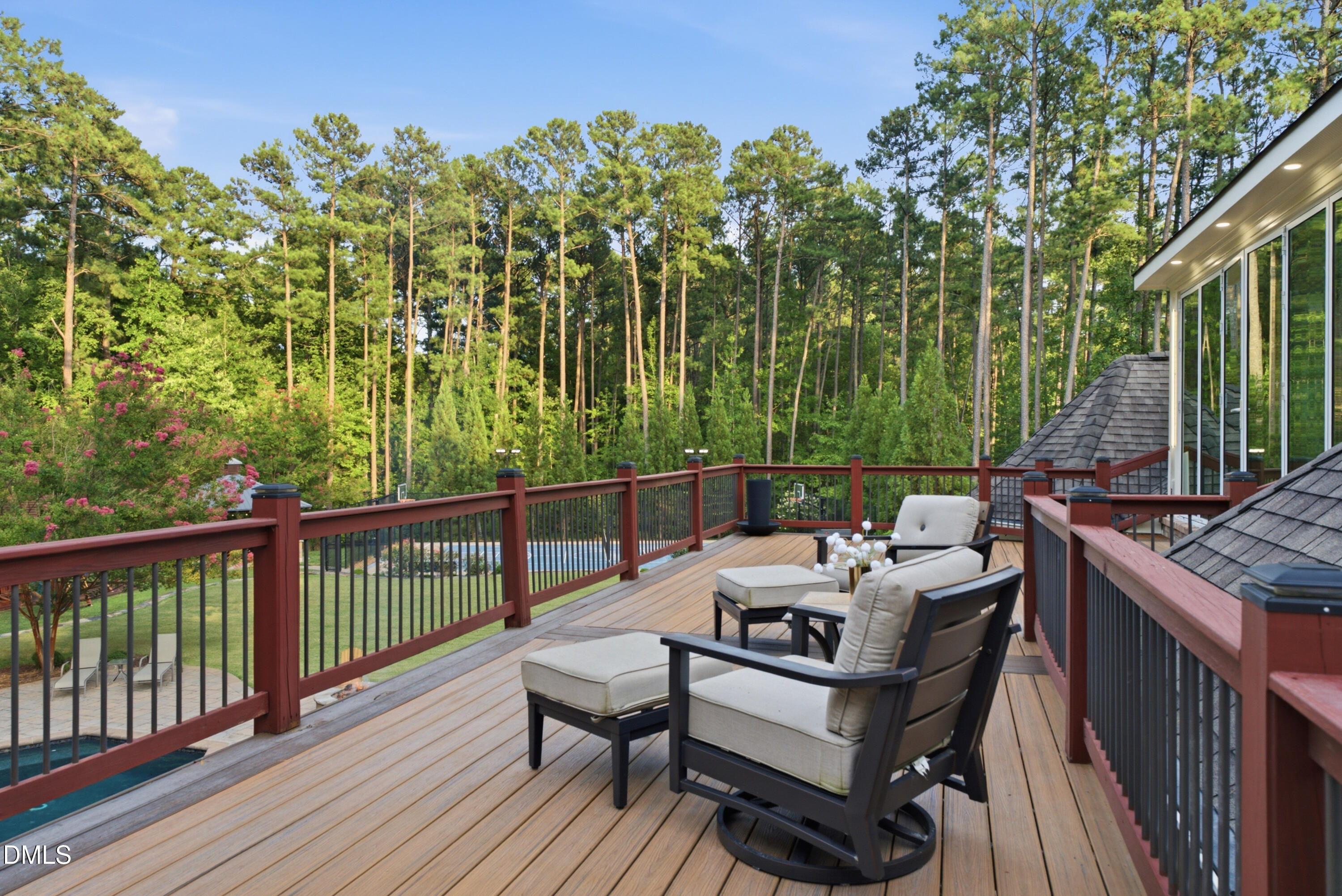main property photo 44