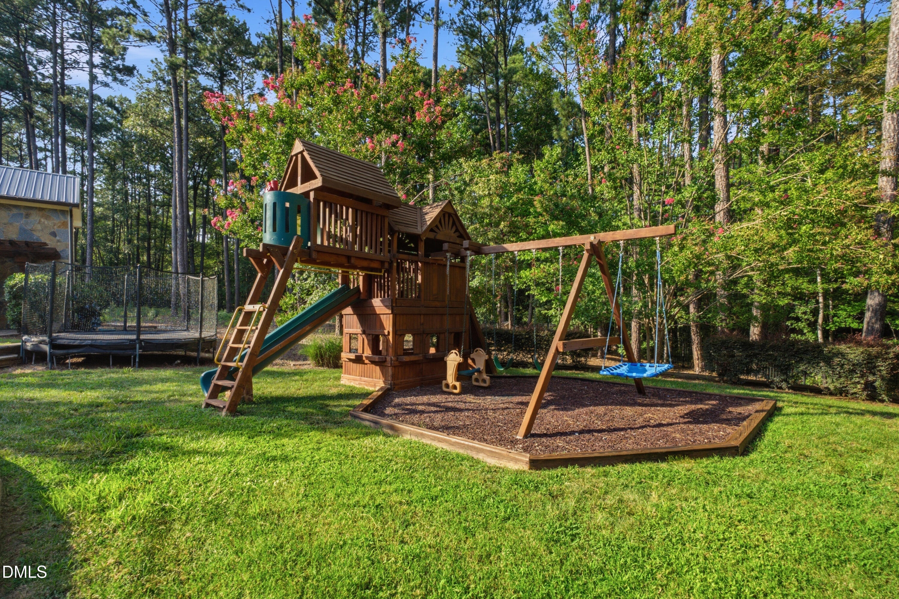 main property photo 69