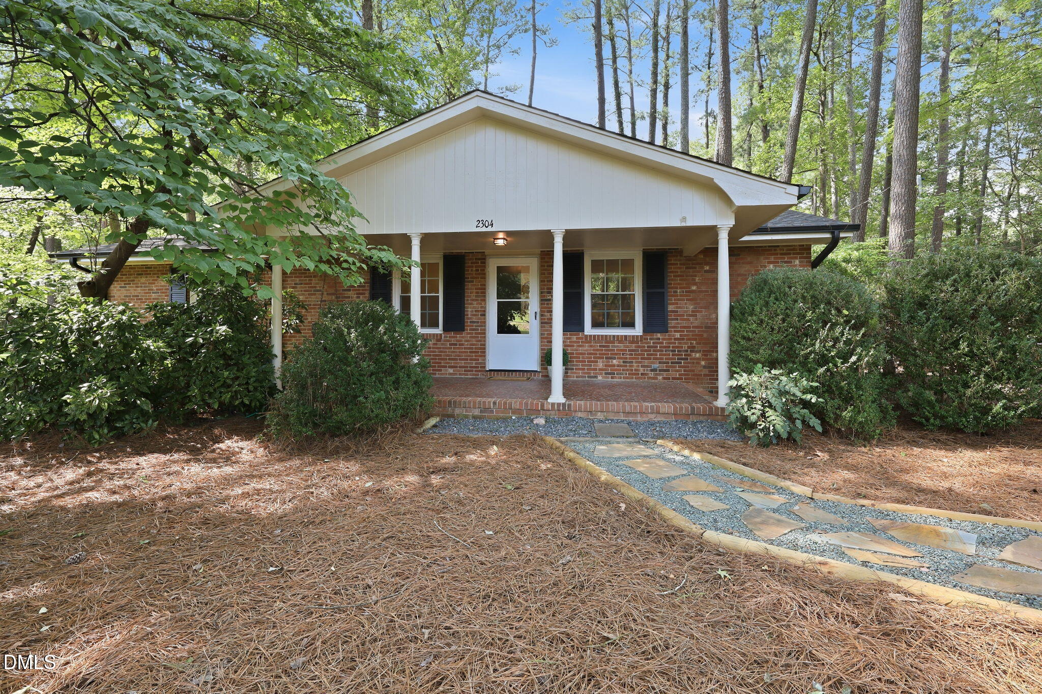 main property photo 26