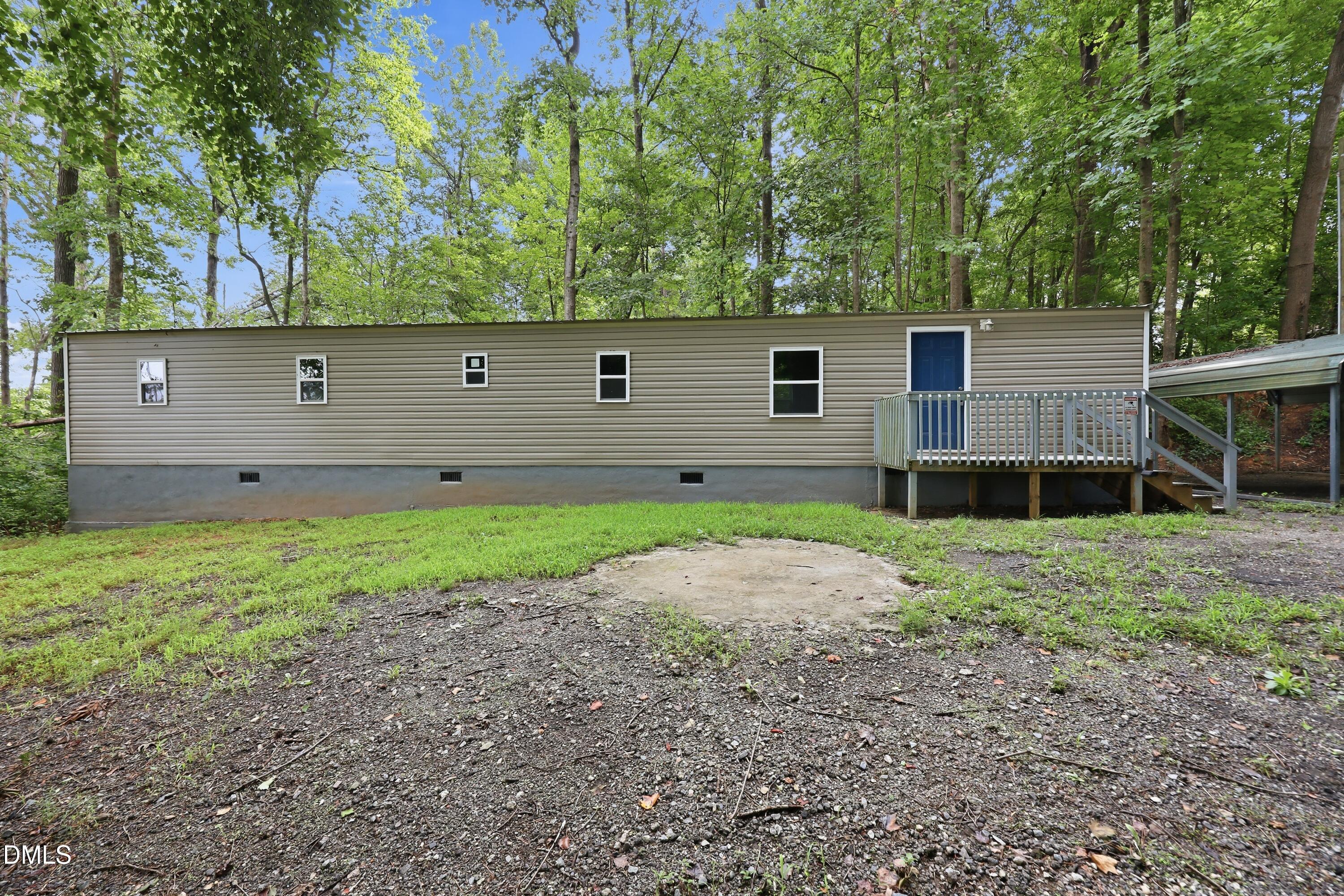 main property photo 32