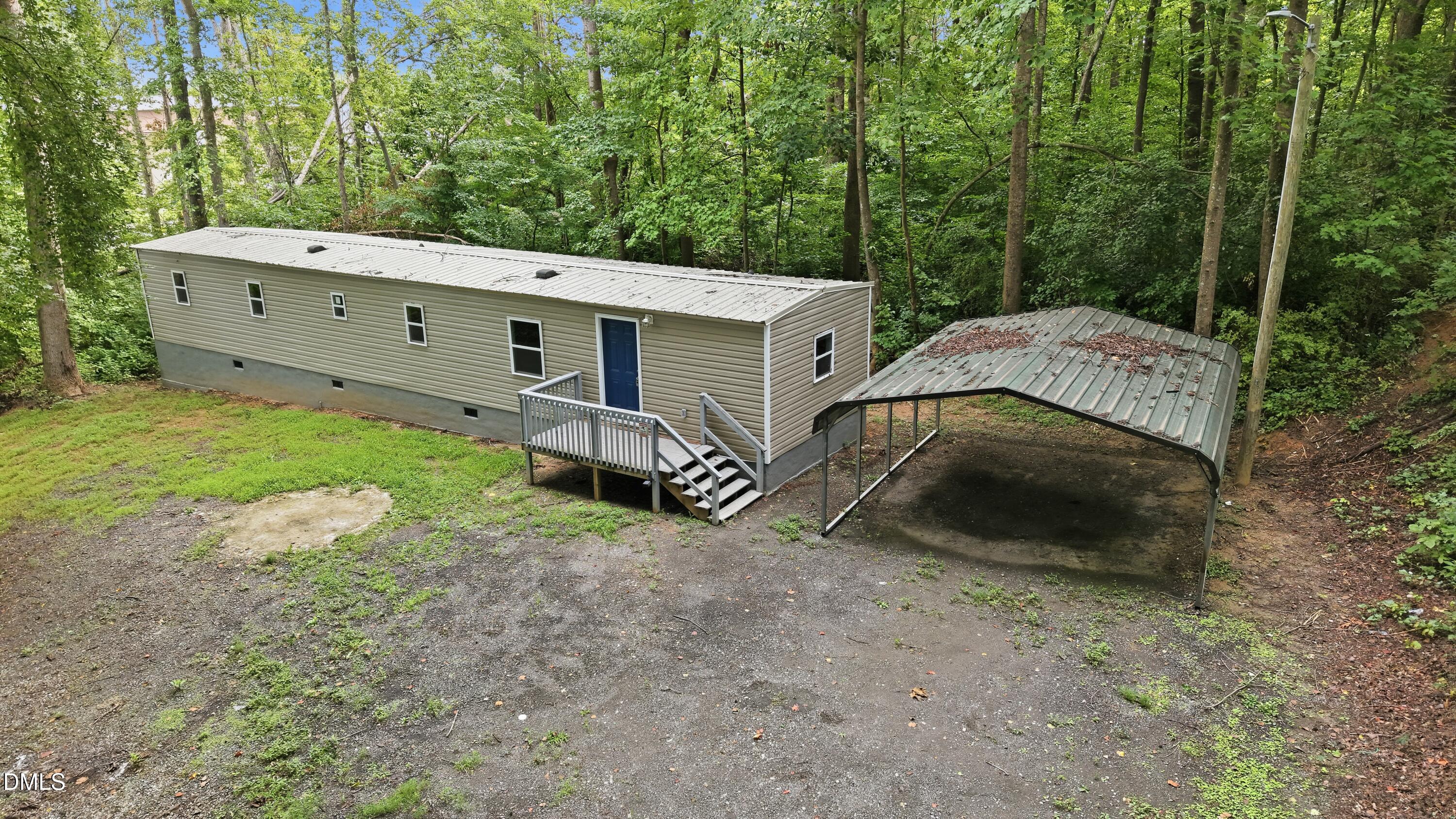 main property photo 33