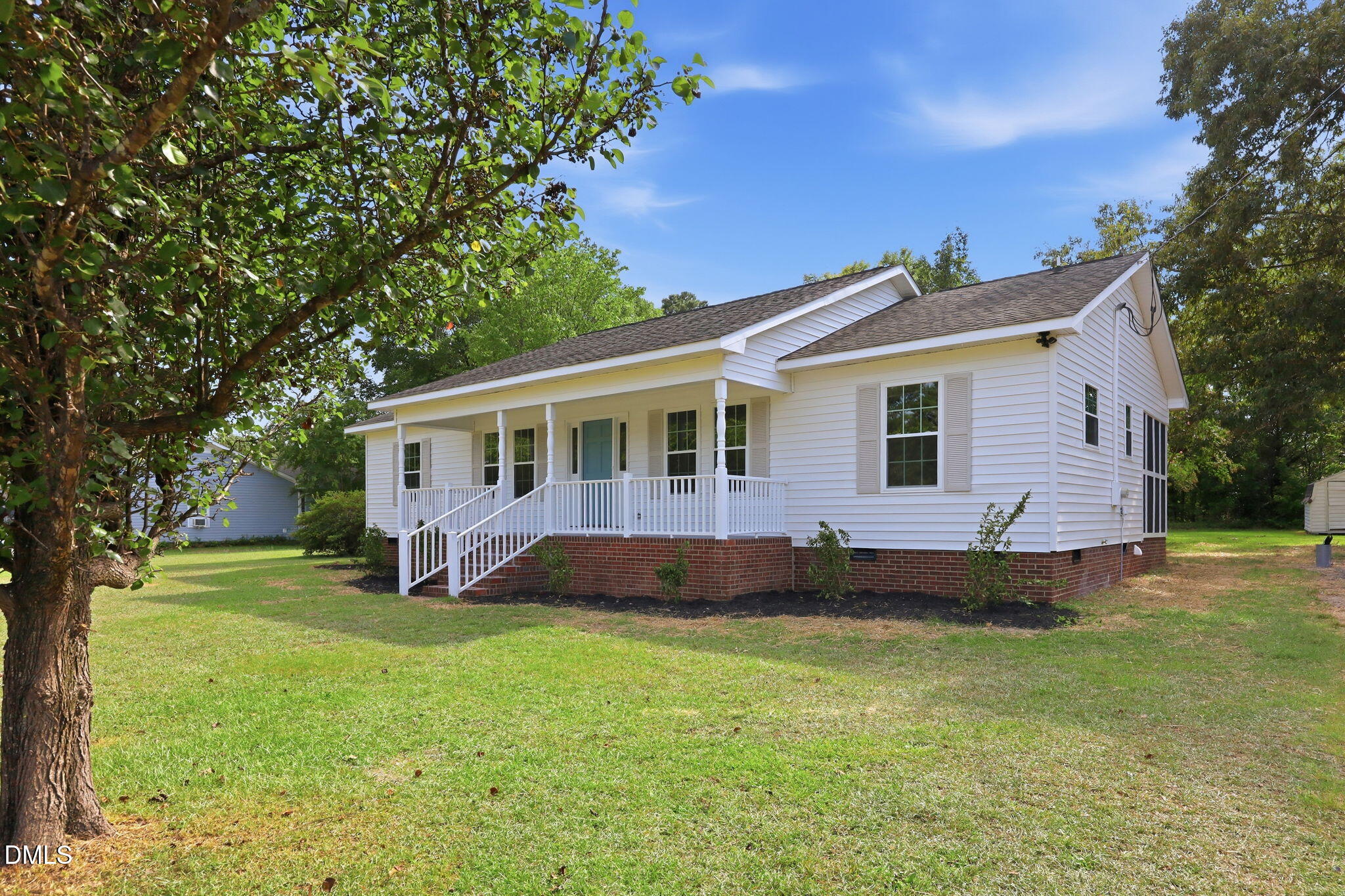 main property photo 18