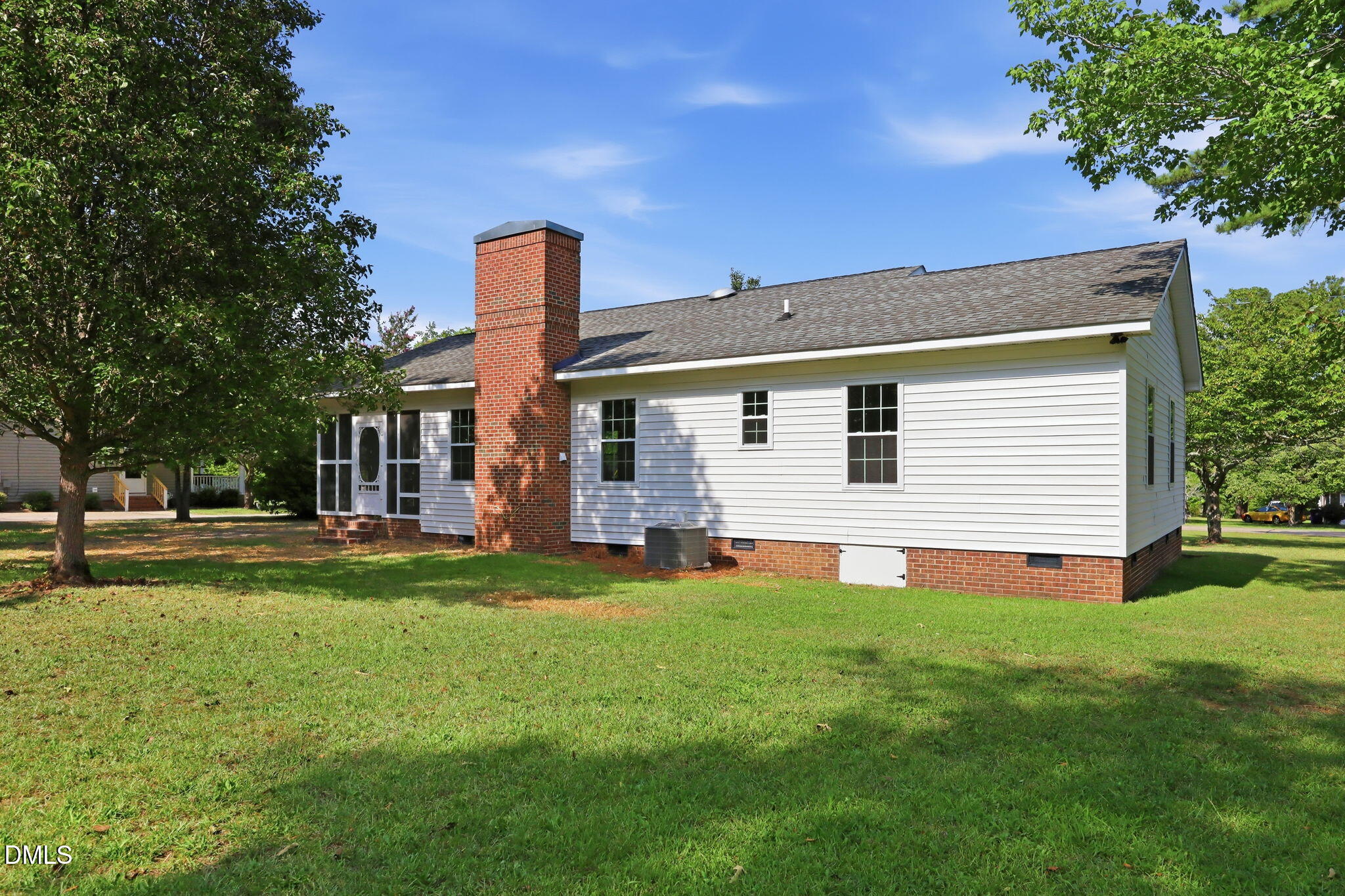 main property photo 21