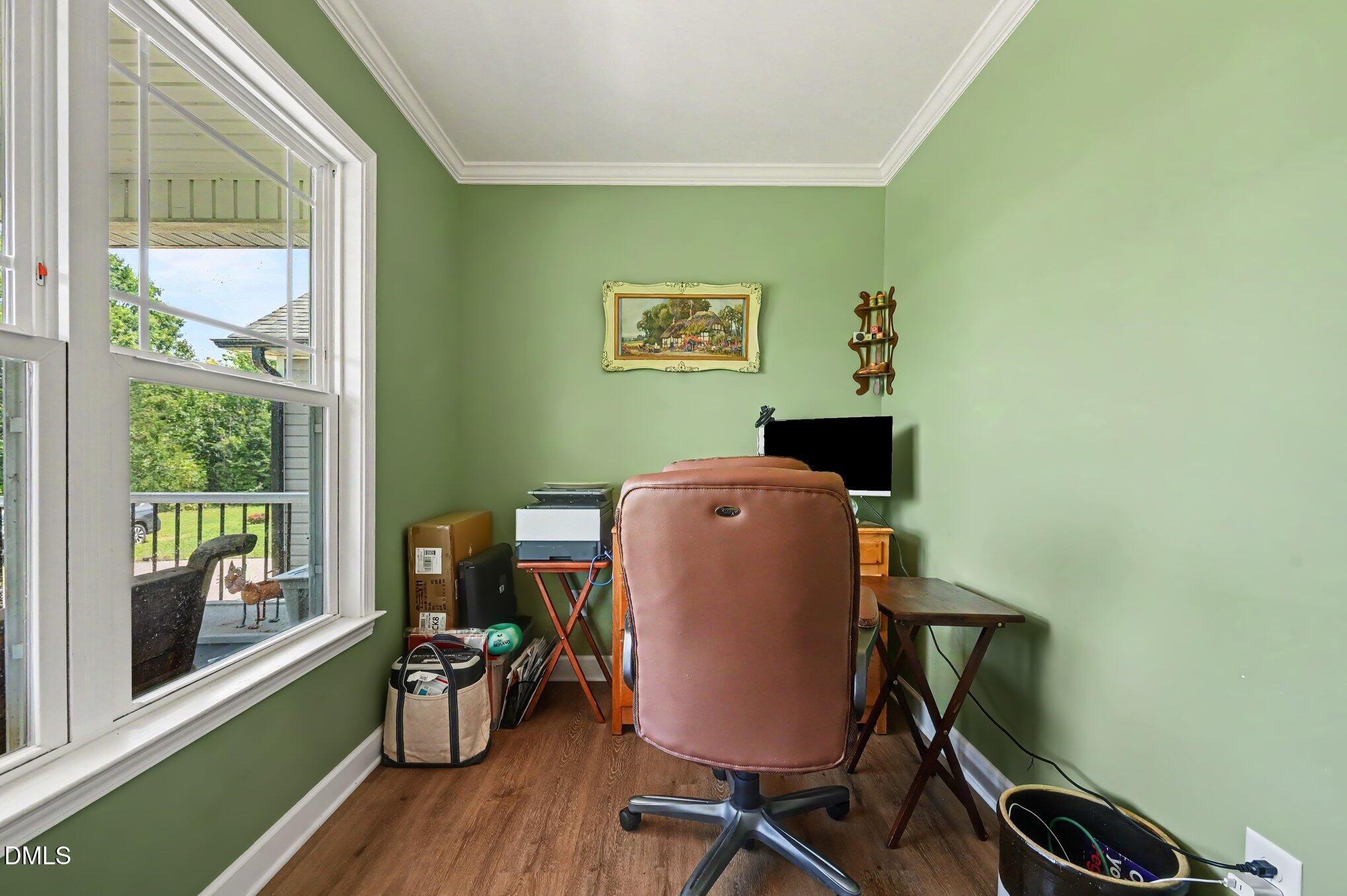 main property photo 14