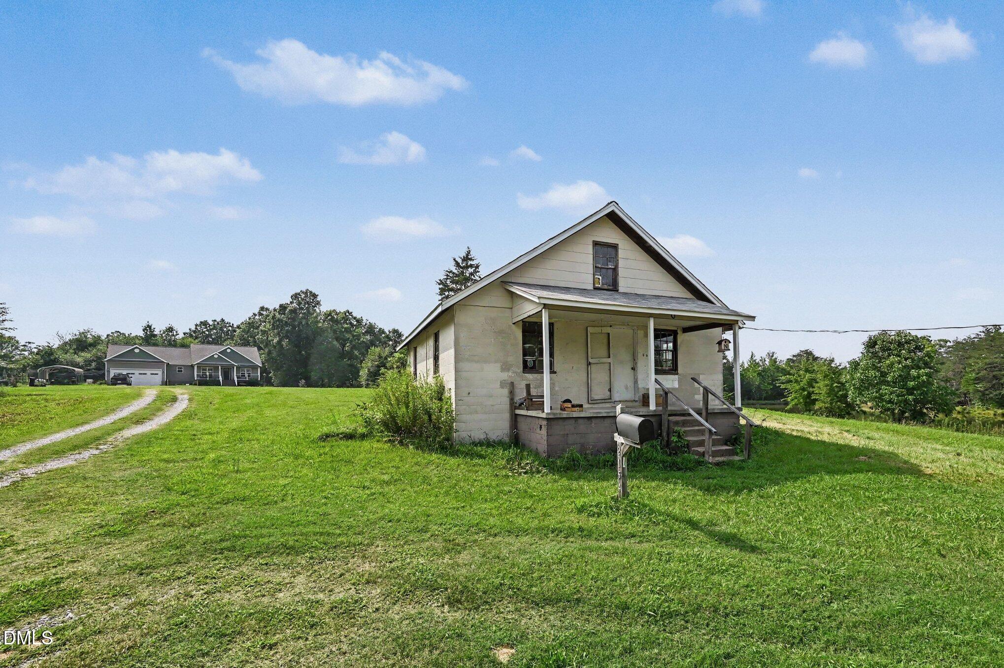 main property photo 35