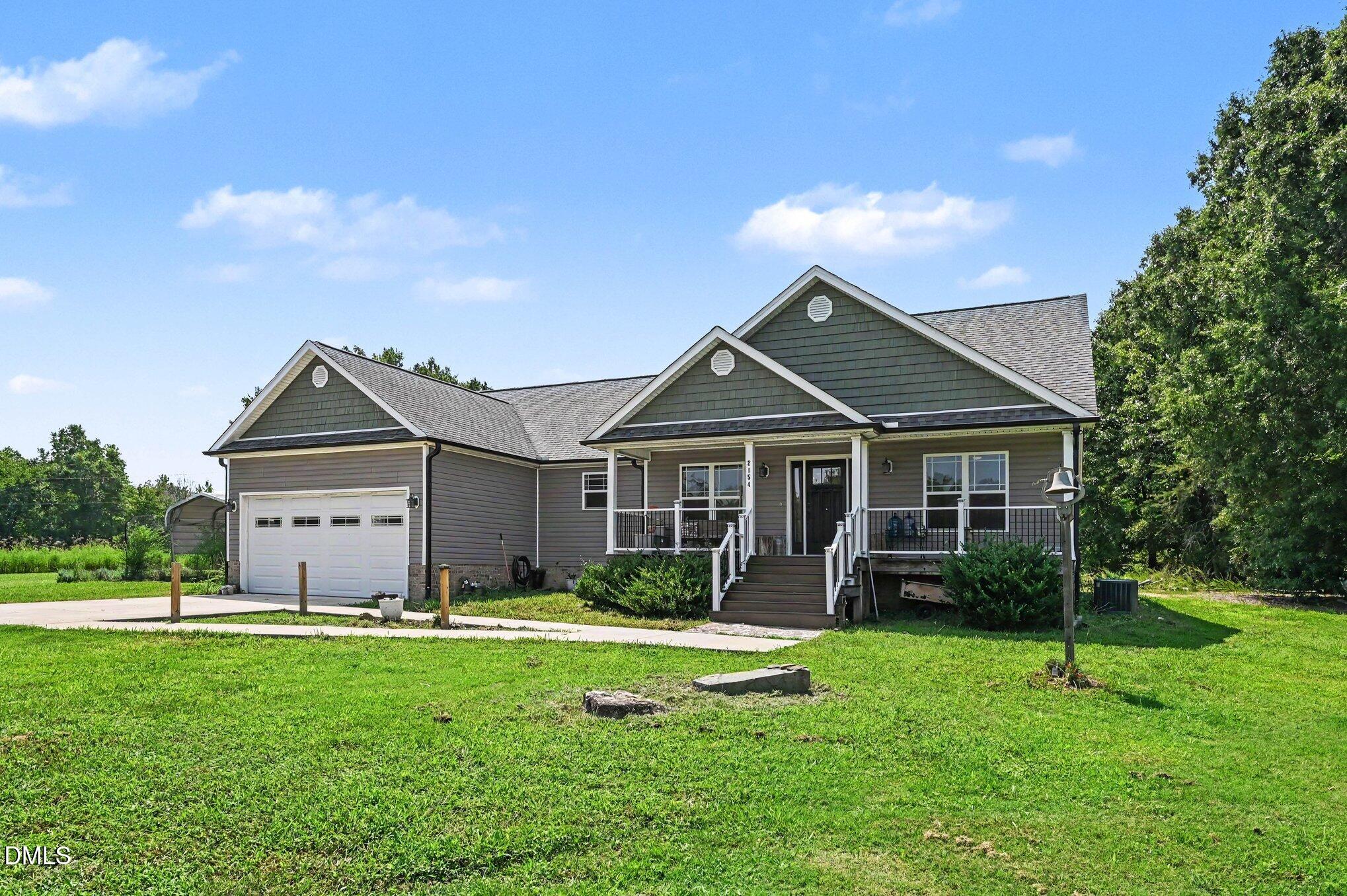 main property photo 5