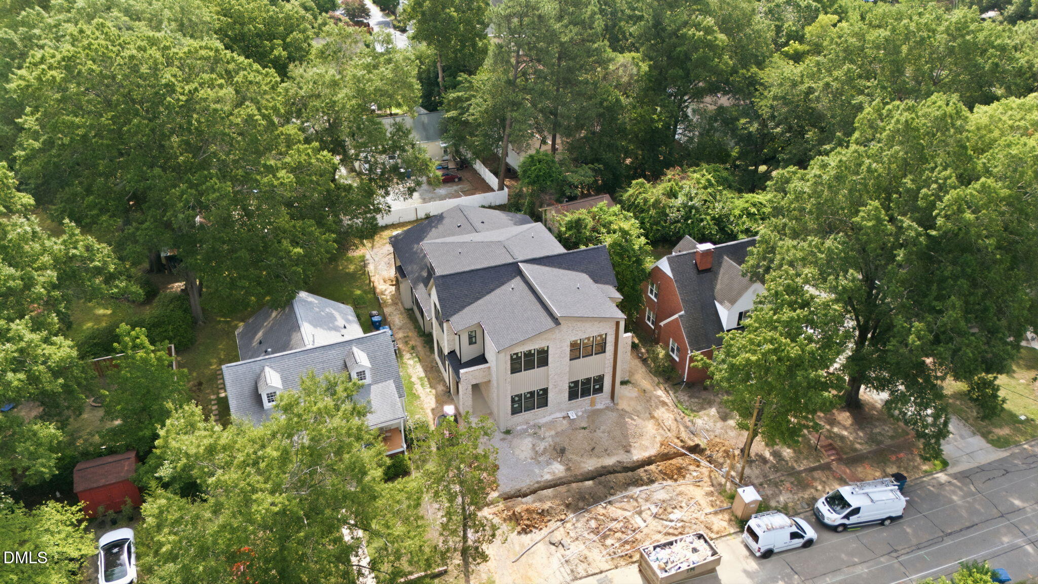 main property photo 47