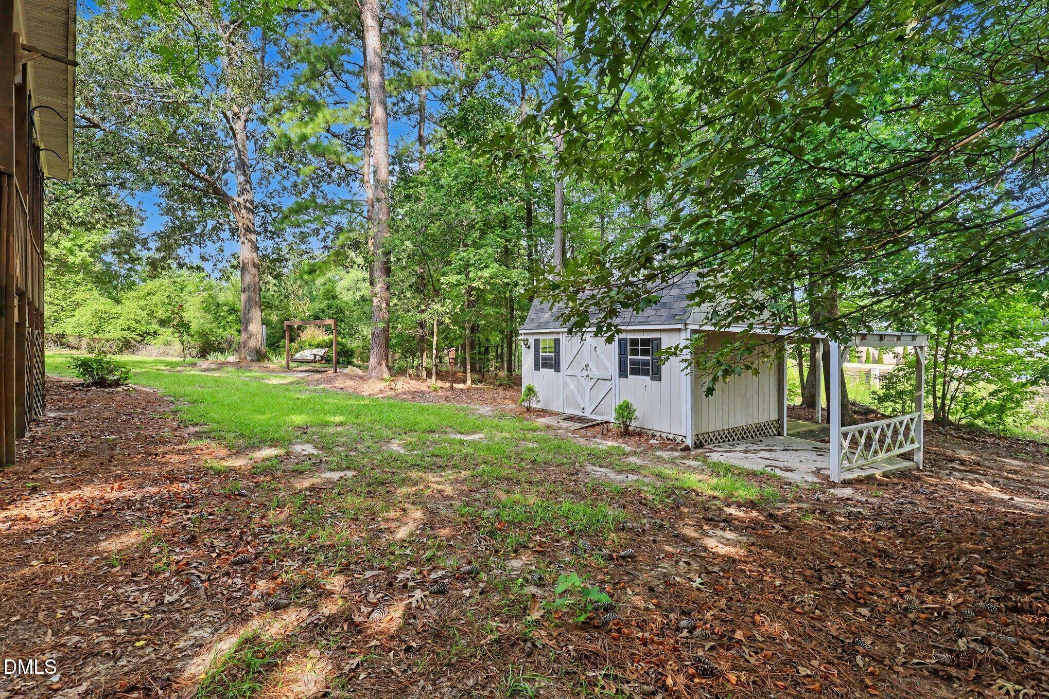 main property photo 36