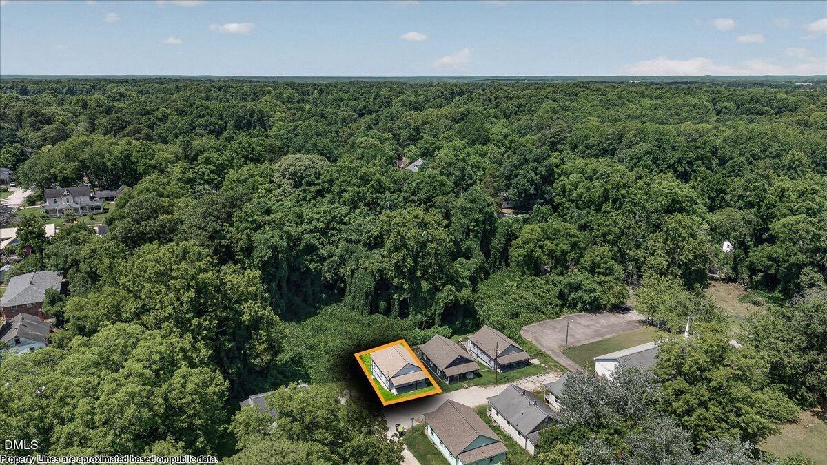 main property photo 32