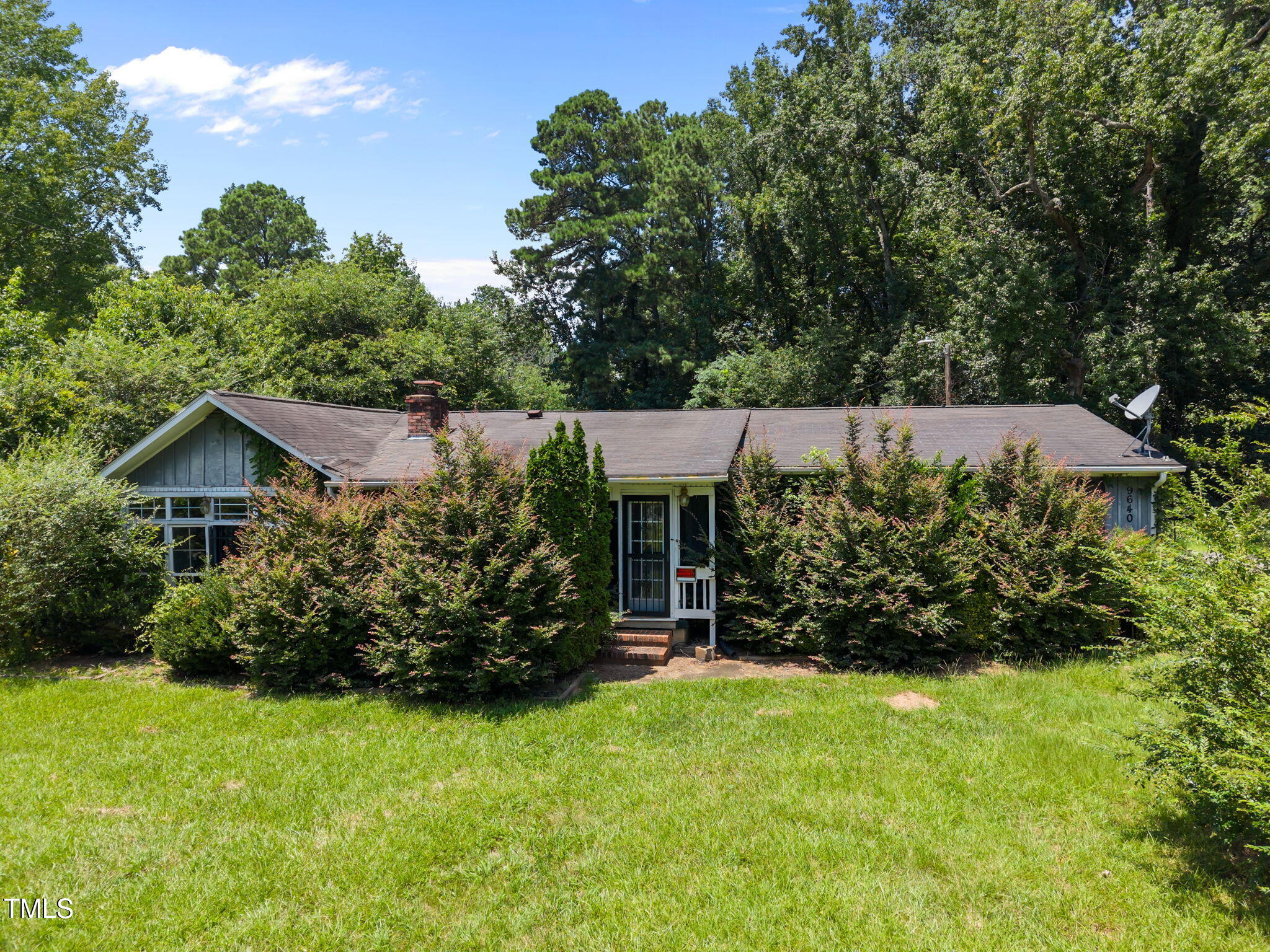 main property photo 20
