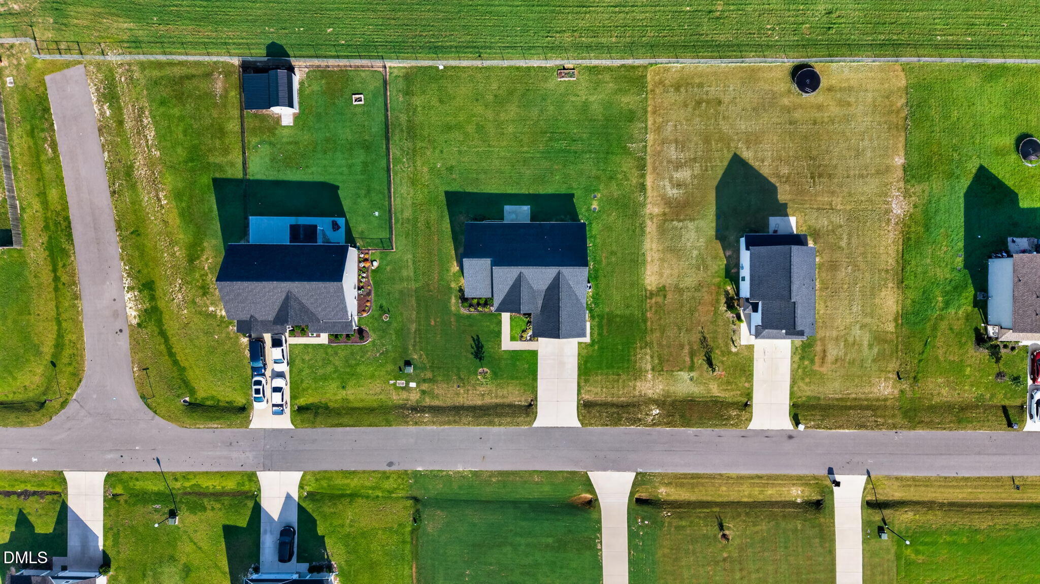 main property photo 41