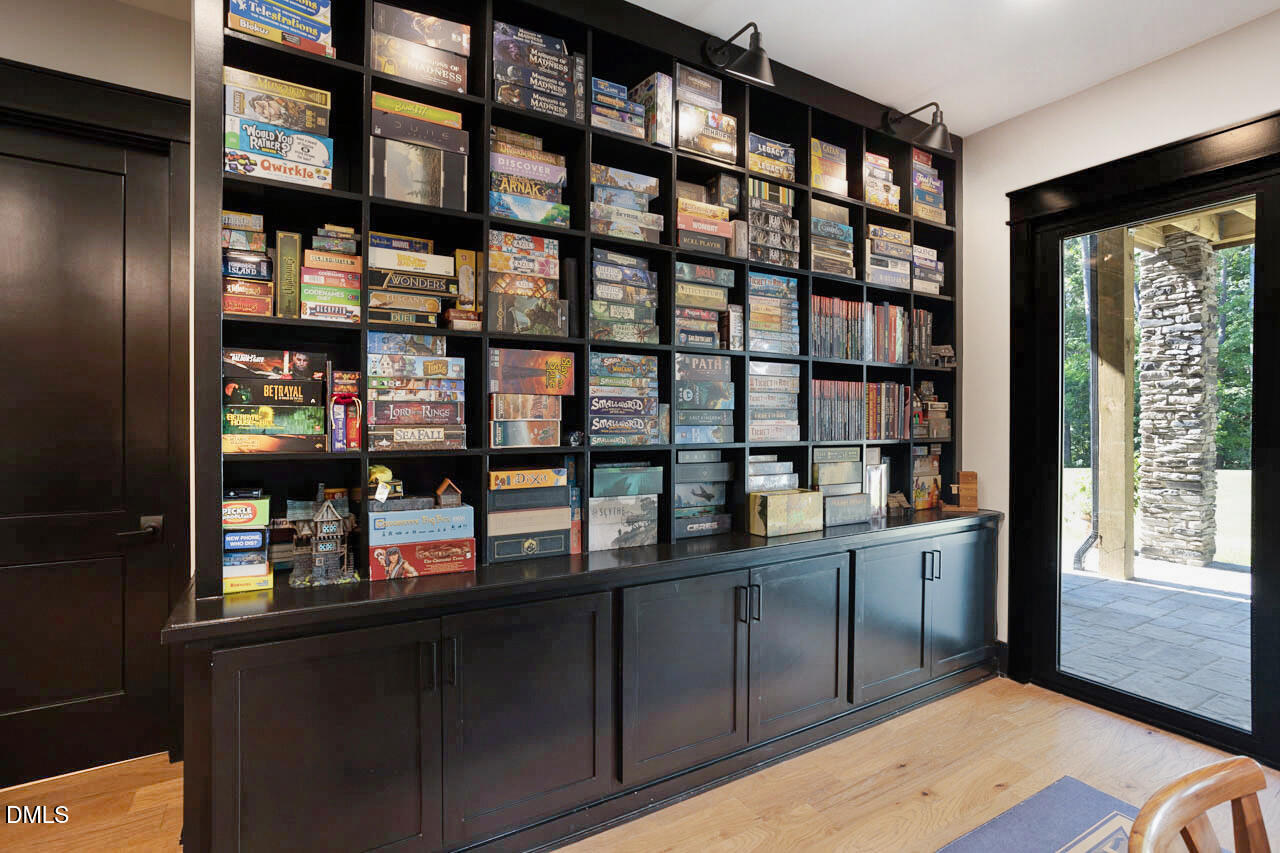 main property photo 38