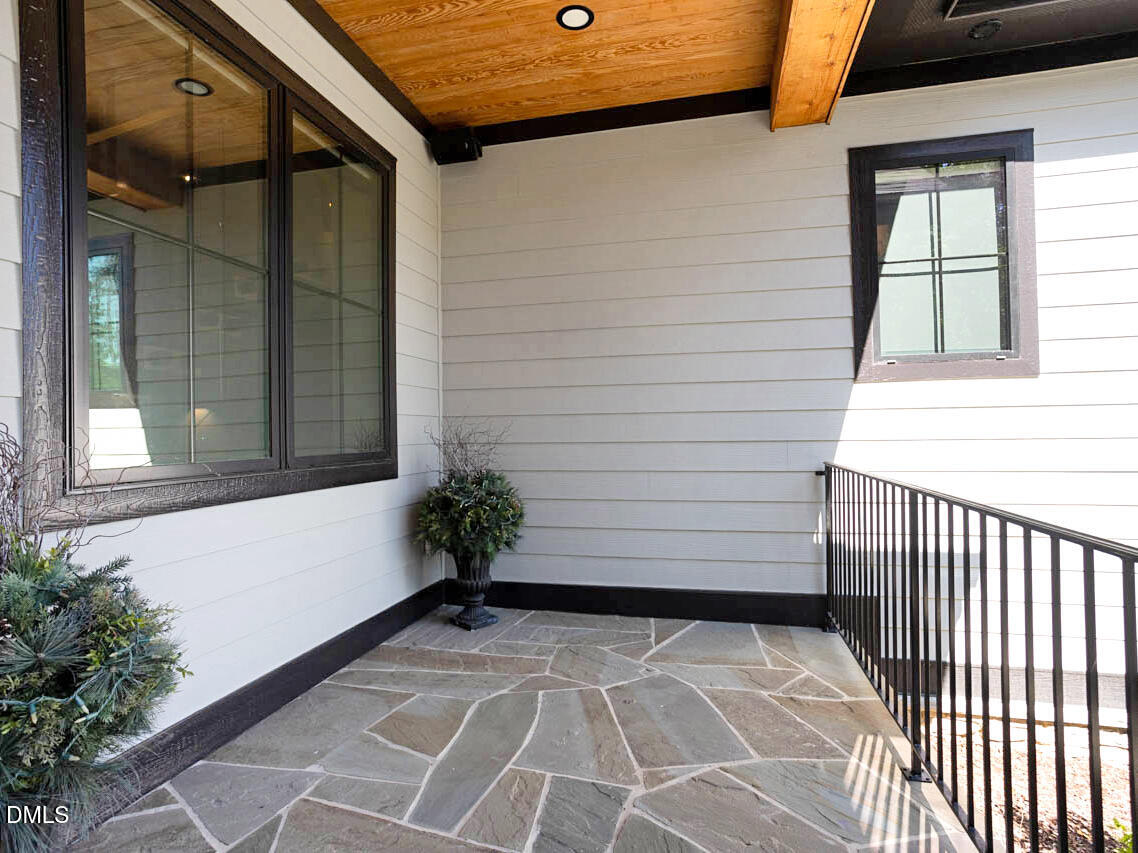 main property photo 67